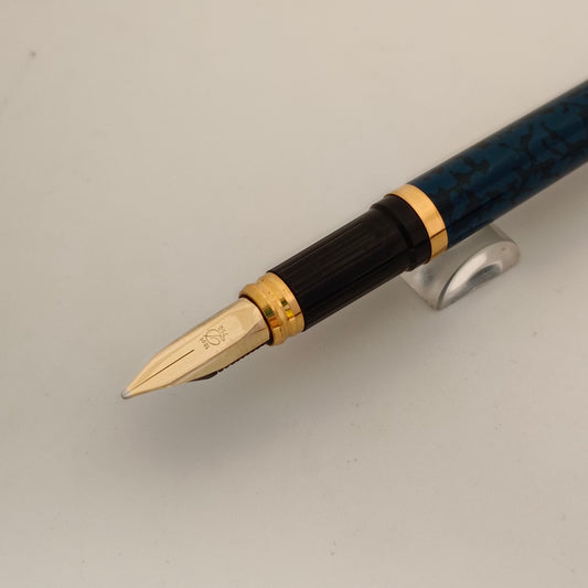 S.T. Dupont Classique Marble Blue Chinese Lacquer With Gold Trim Fountain Pen-France
