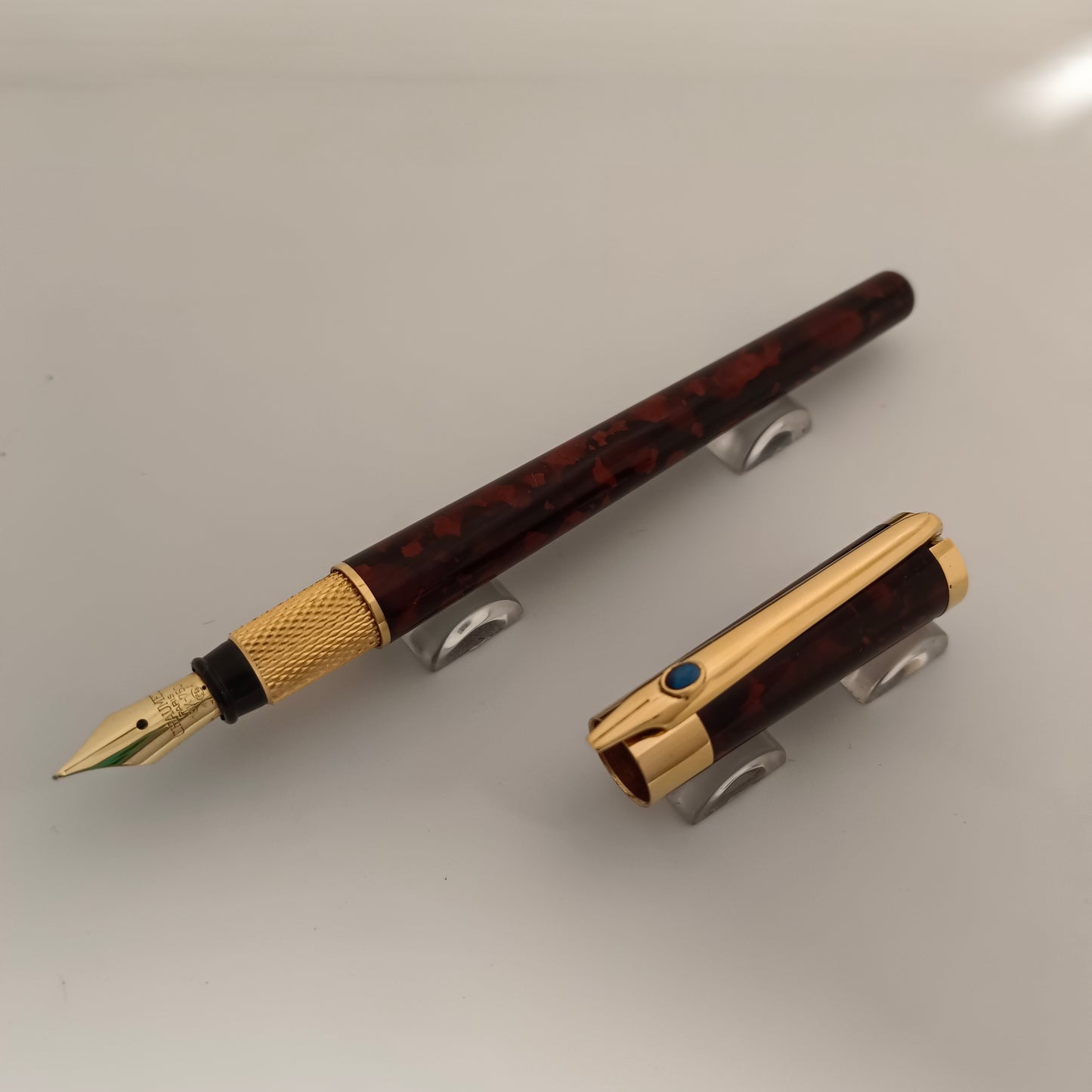 Chaumet Brown Lacquer Fountain Pen With Precious Stone