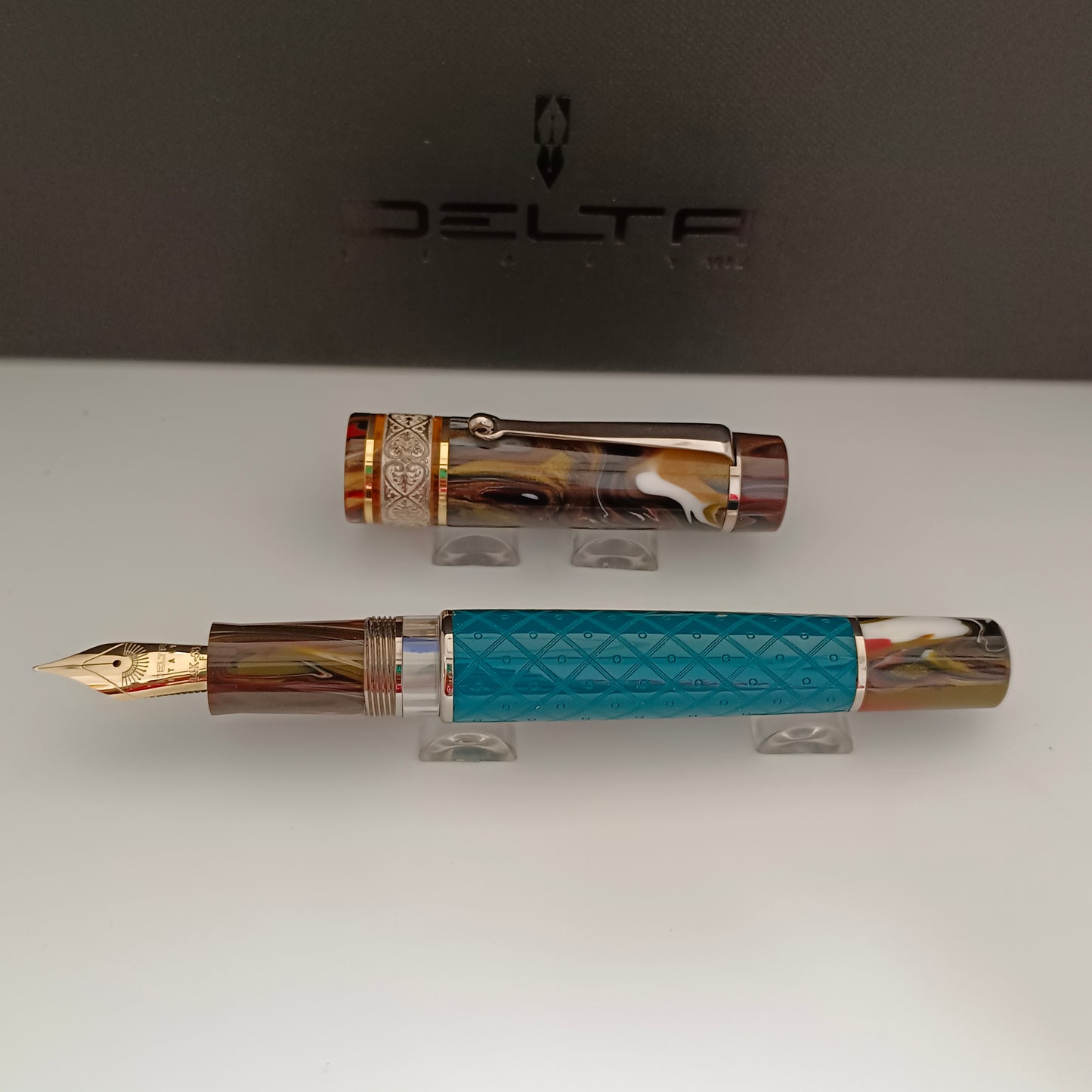 Delta Alessandro Manzoni Limited Edition Fountain Pen