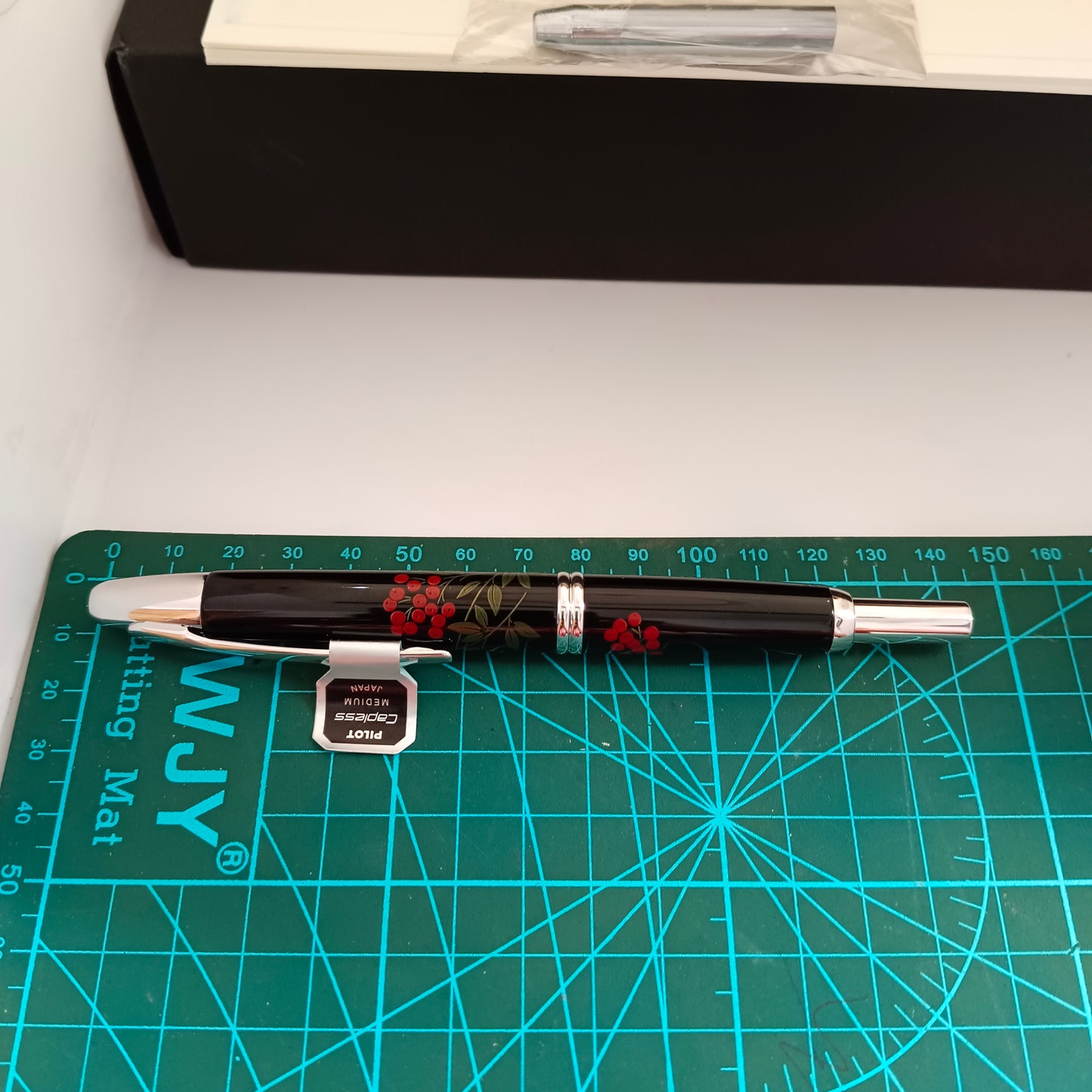 Pilot Capless Namiki Nandine Fountain Pen