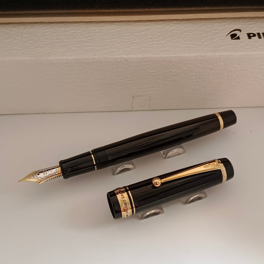 Pilot Custom 845 Urushi Fountain Pen - Black GT