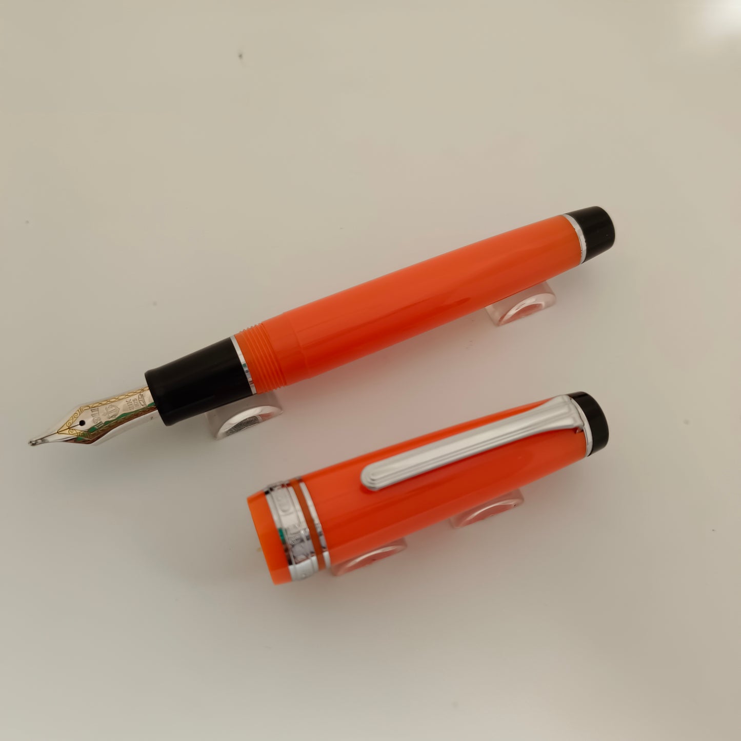 Sailor Professional Gear Orange 21k Gold Nib Fountain Pen