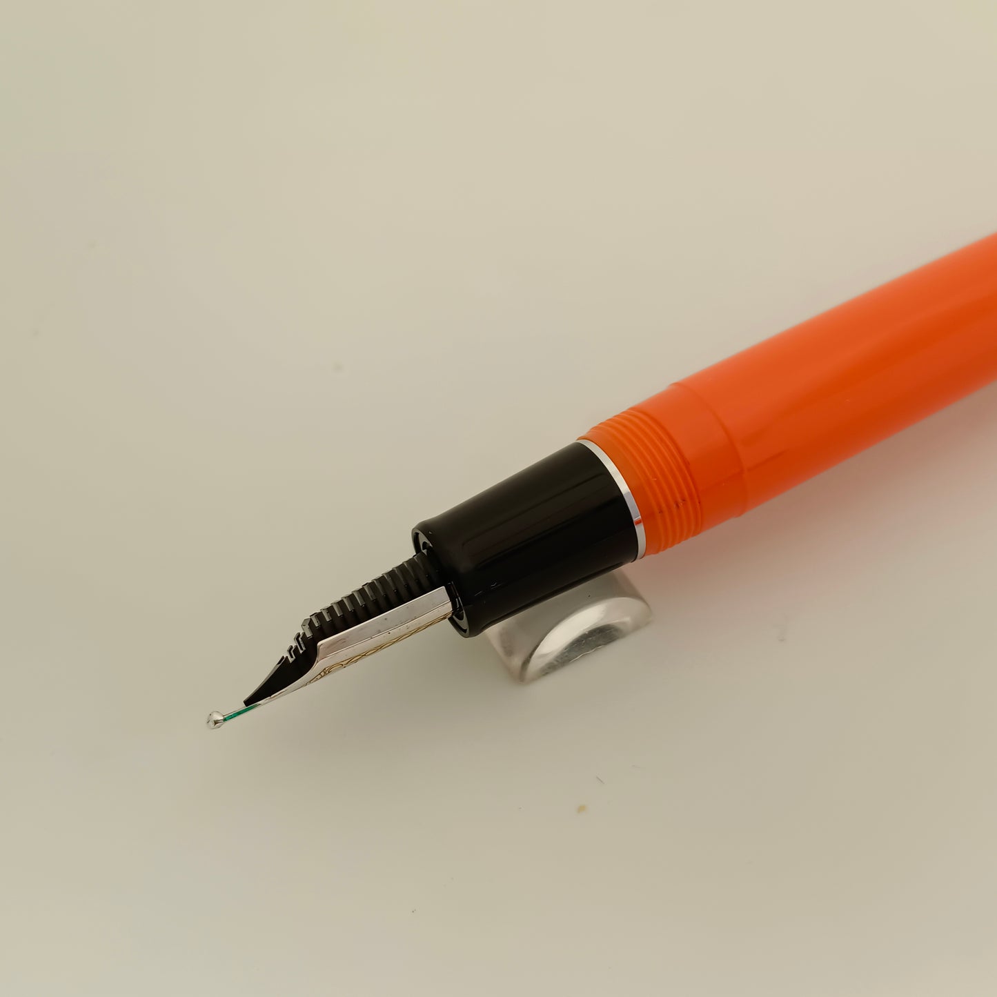 Sailor Professional Gear Orange 21k Gold Nib Fountain Pen