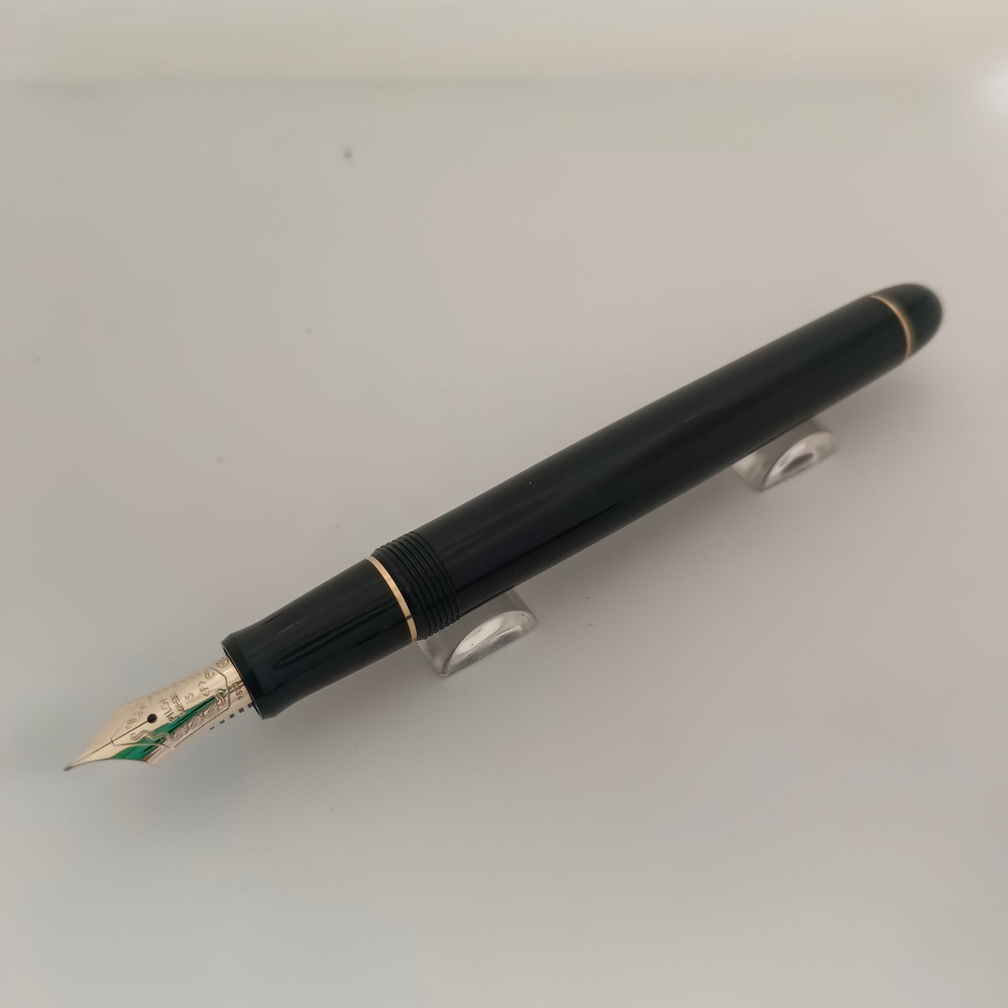 Pilot Custom 743 Black GT Fountain Pen Made in Japan