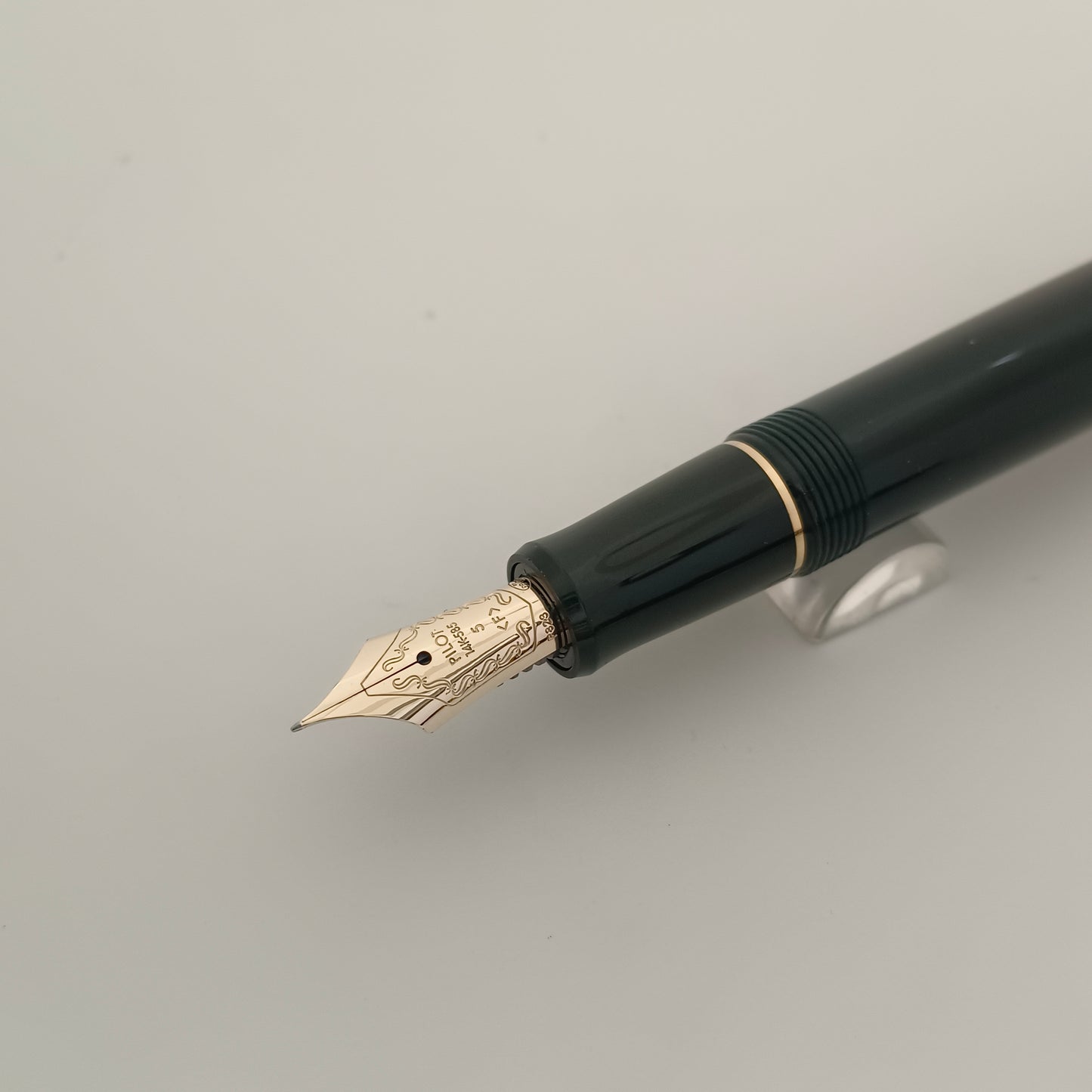 Pilot Custom 743 Black GT Fountain Pen Made in Japan