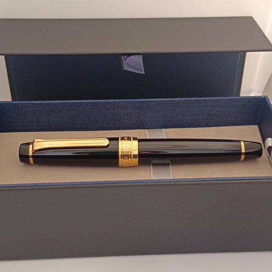 Sailor Professional Gear King of Pen (KOP) Black/Gold Fountain Pen