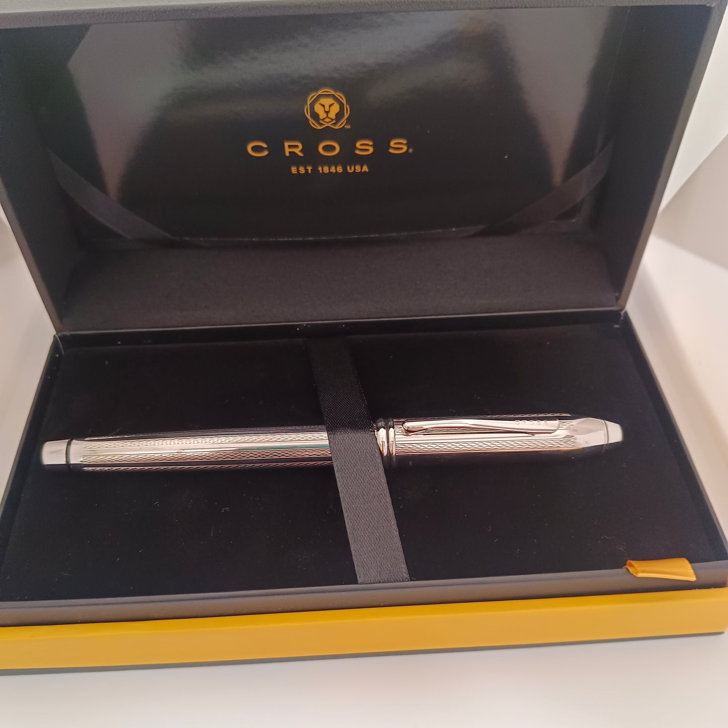 Cross Townsend Platinum Plated Rollerball Pen