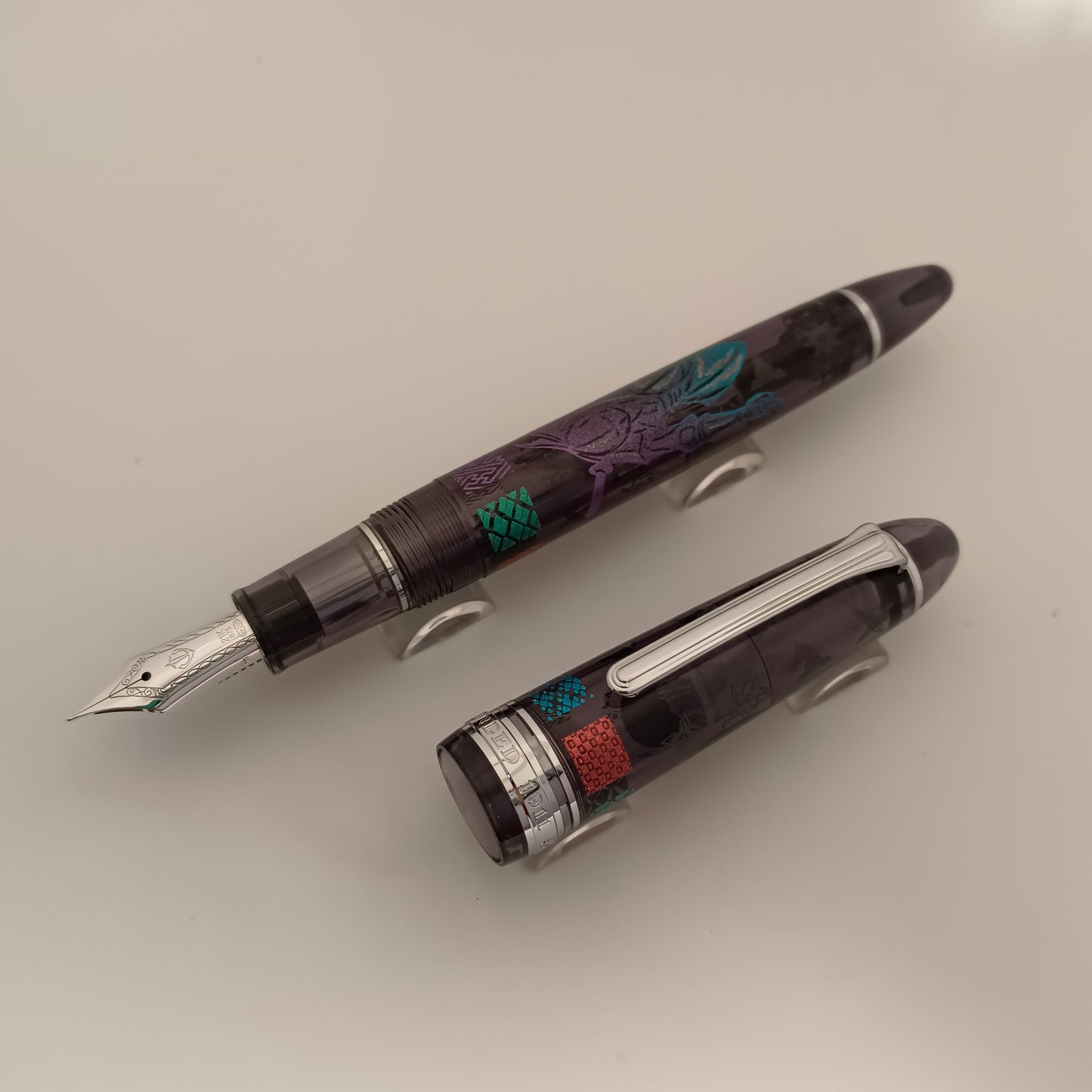 Sailor Ninja 1911L Maki-e Tsuki Fountain Pen
