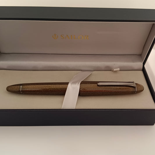 Sailor Ringless Galaxy 1911L Andromeda RT Fountain Pen