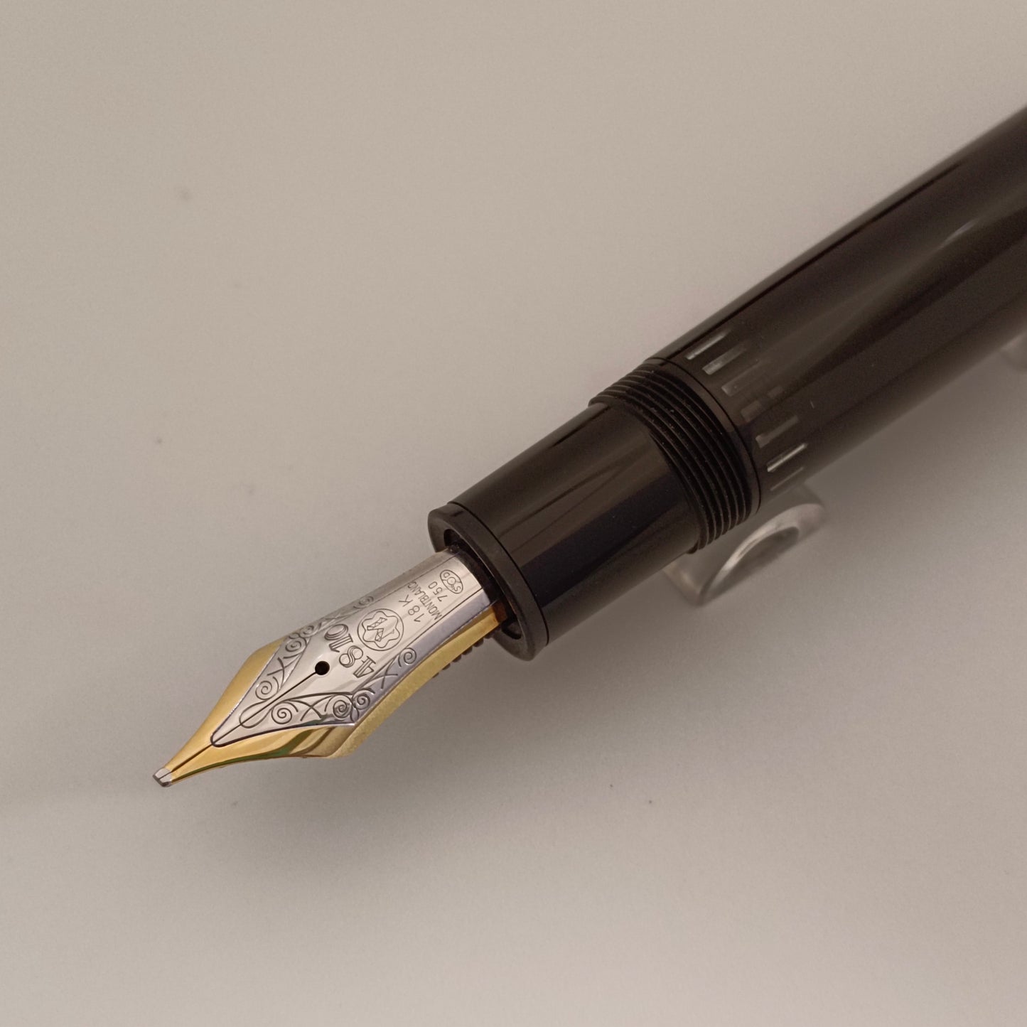 Montblanc Meisterstuck 149 Piston Filler Black Fountain Pen
