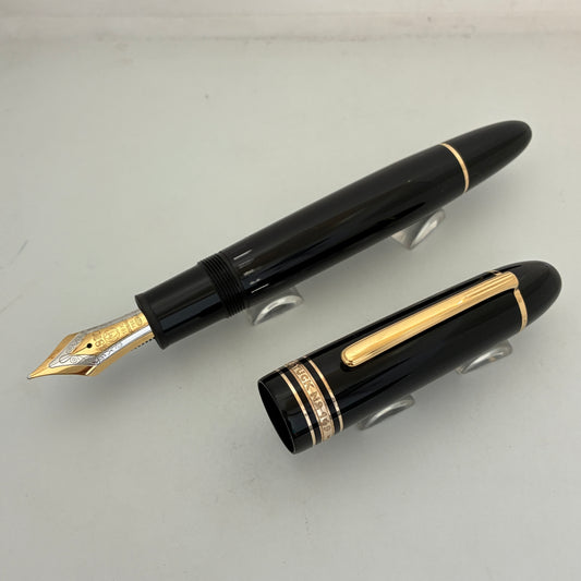Montblanc Meisterstuck 149 Piston Filler Black Fountain Pen