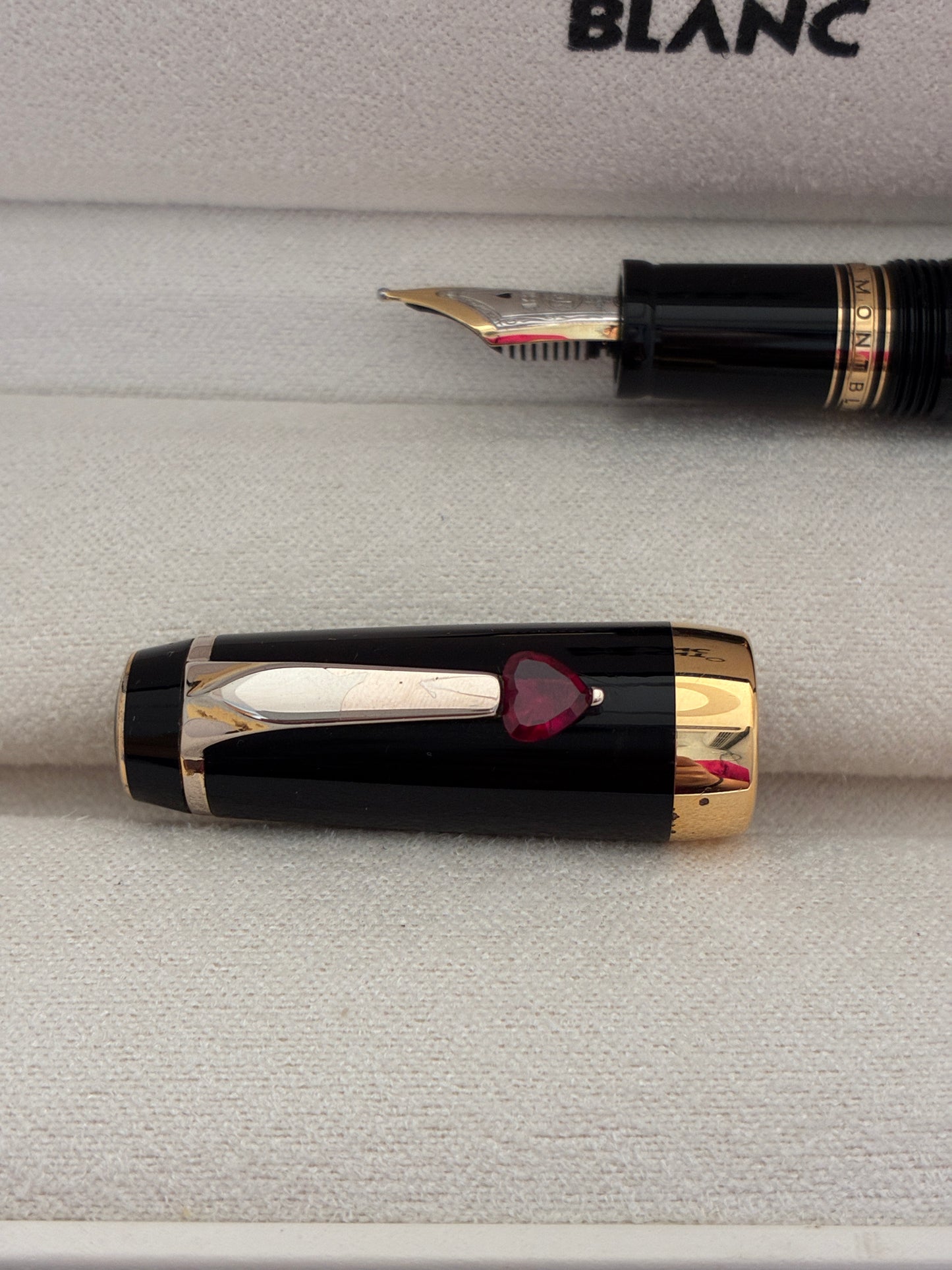 Montblanc Boheme Je t'aime Fountain Pen