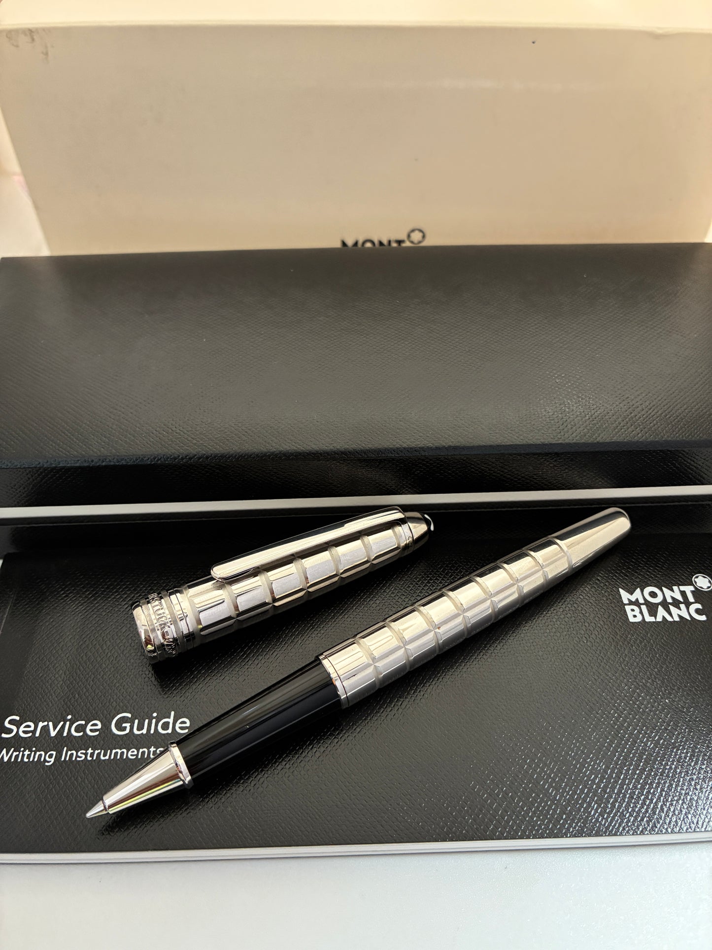 Montblanc Solitaire Platinum Plated Classique No. 144 Rollerball Pen