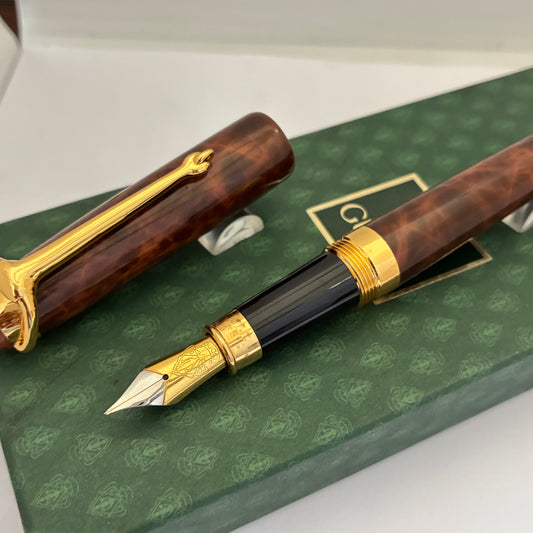Gucci Red Marble Resin Fountain Pen