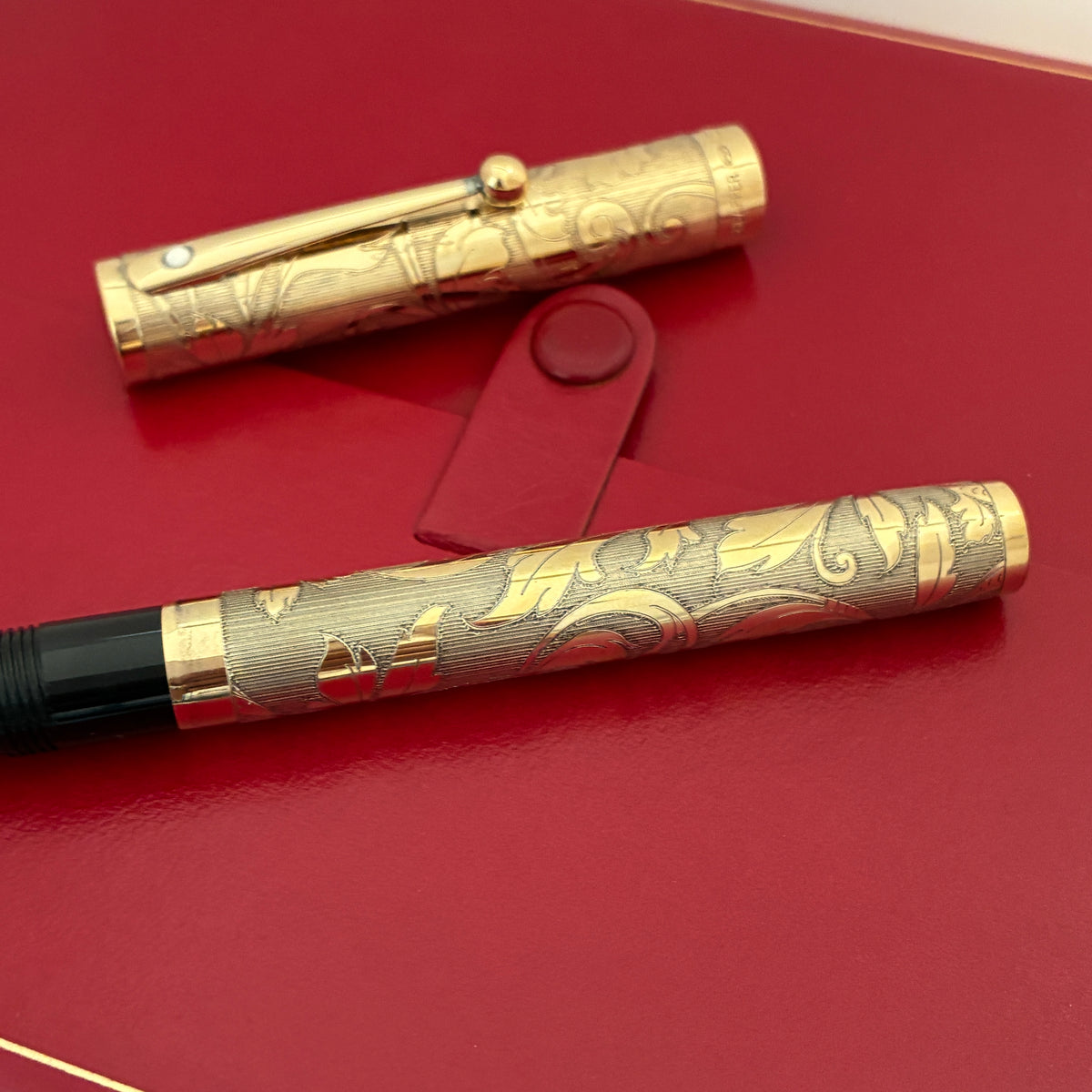 Sheaffer Nostalgia Fountain Pen - Vermeil Etched