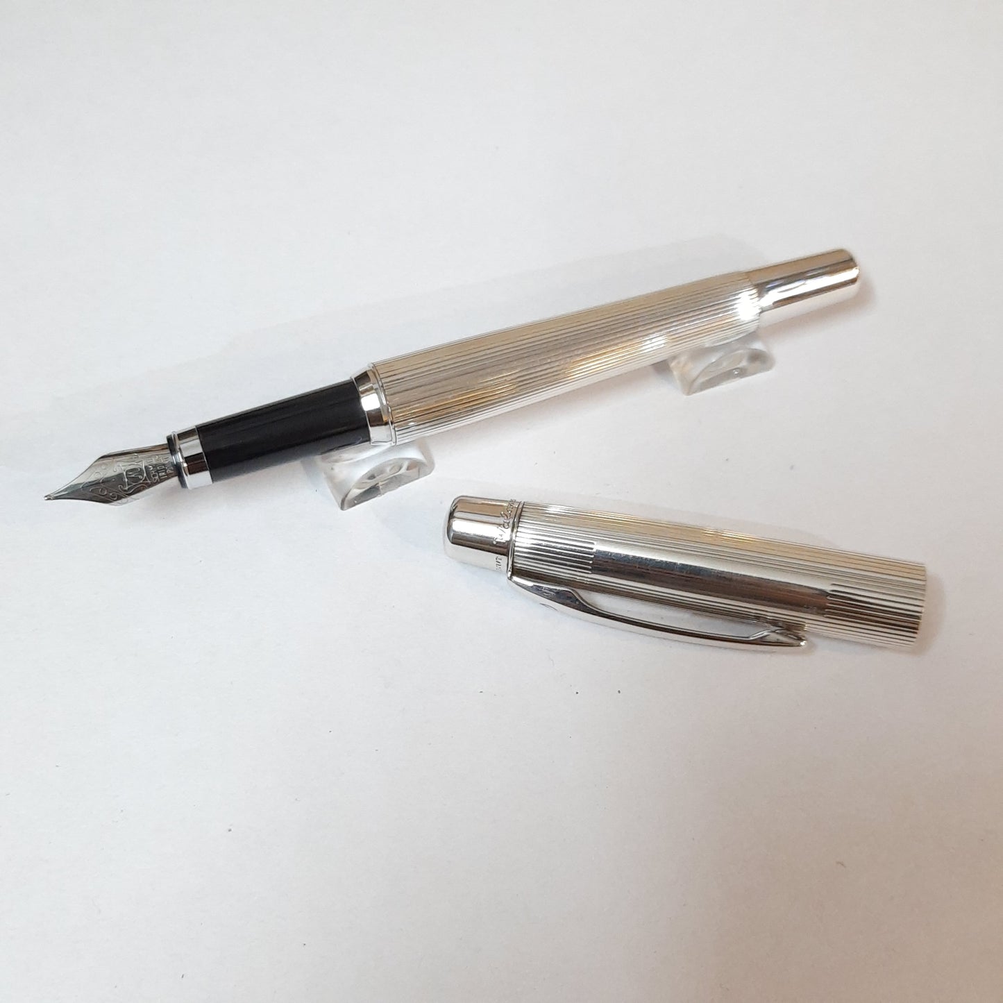 Waldmann Concorde Pinstripe Pattern Sterling Silver Fountain Pen