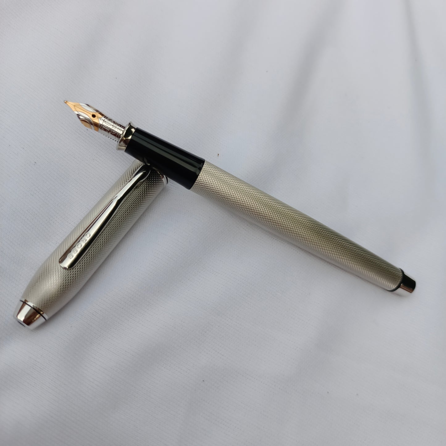 Cross Special Edition Brushed Platinum Plated Fountain Pen 18K Gold nib