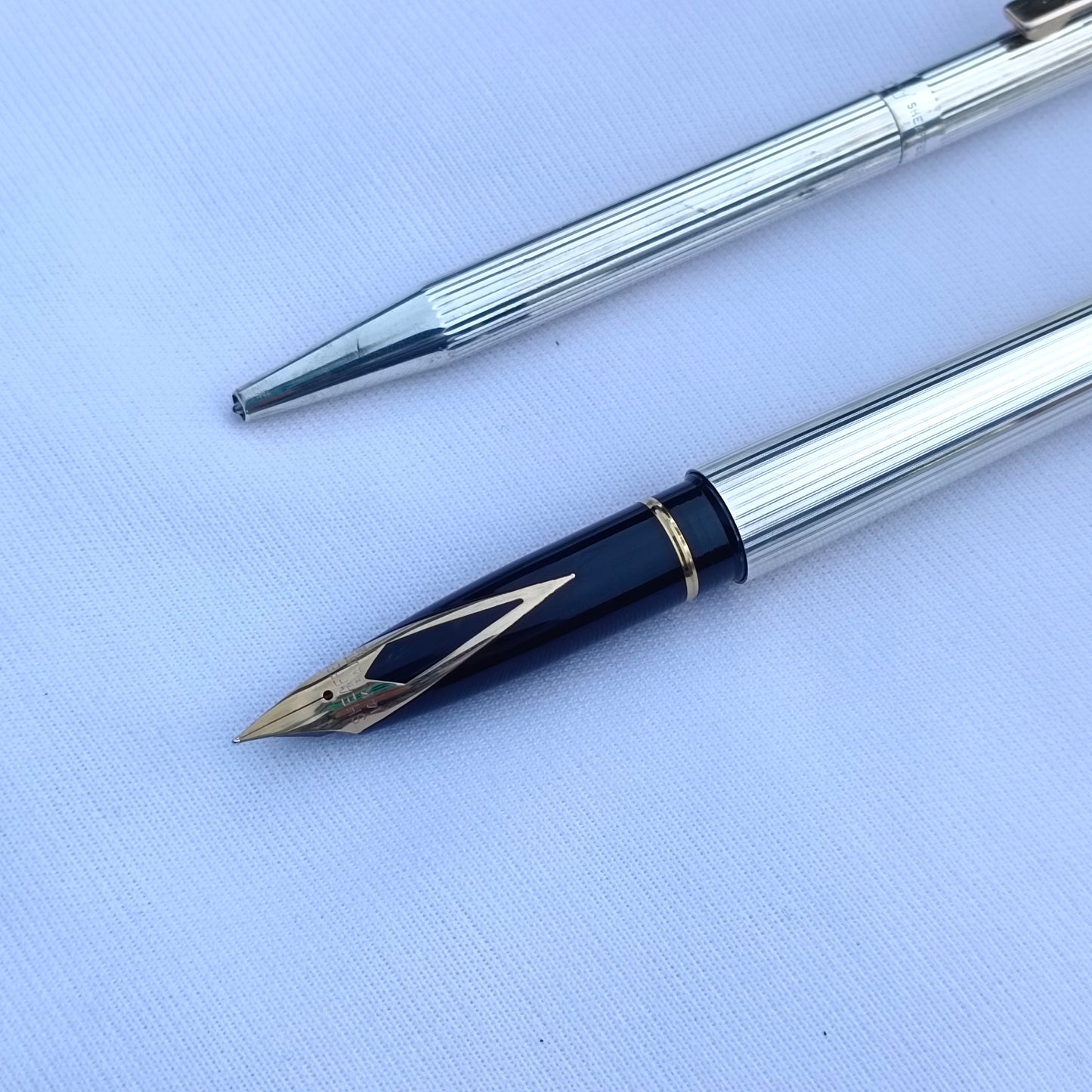 Sheaffer Targa Sterling Silver Fountain Pen & Ball Pen Set with 14kt Gold Nib