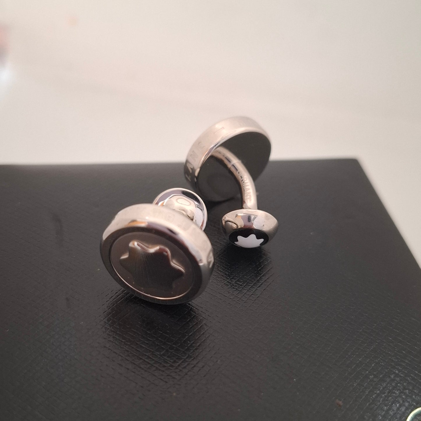 Montblanc onyx Heritage Cufflinks