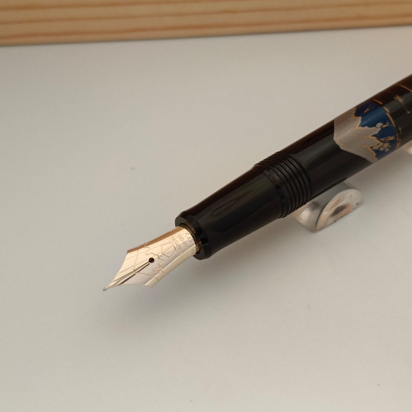 Pilot Namiki Nippon Art Mount Fuji & Ship - Fountain Pen