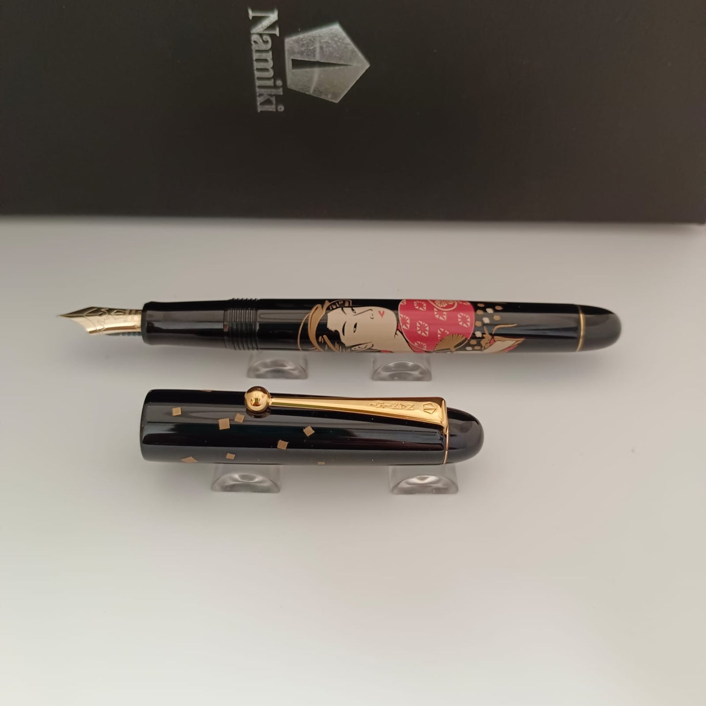 Pilot Namiki Nippon Art Ukiyo-e Ohisa Takashima Fountain Pen