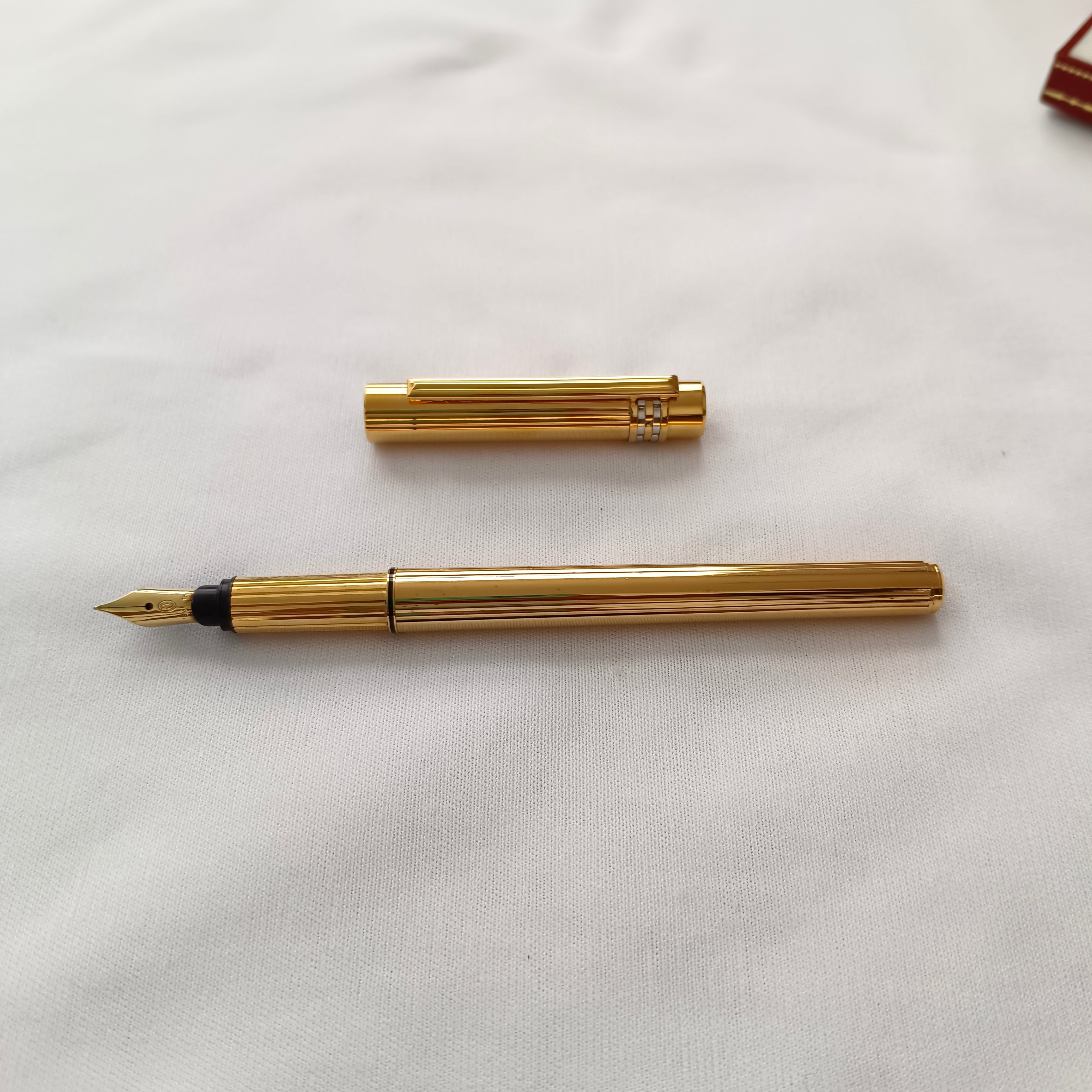 Must de Cartier Gold Plated with 18kt Gold Nib Fountain Pen