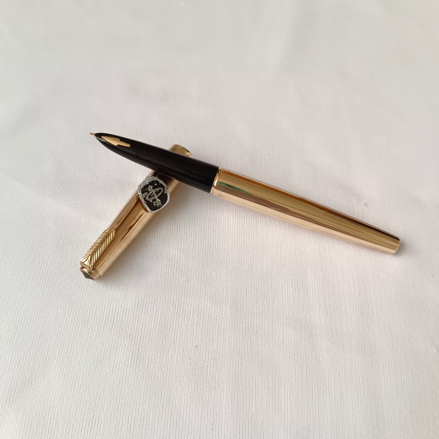 Vintage Parker 61 Signet Gold Plated Fountain Pen