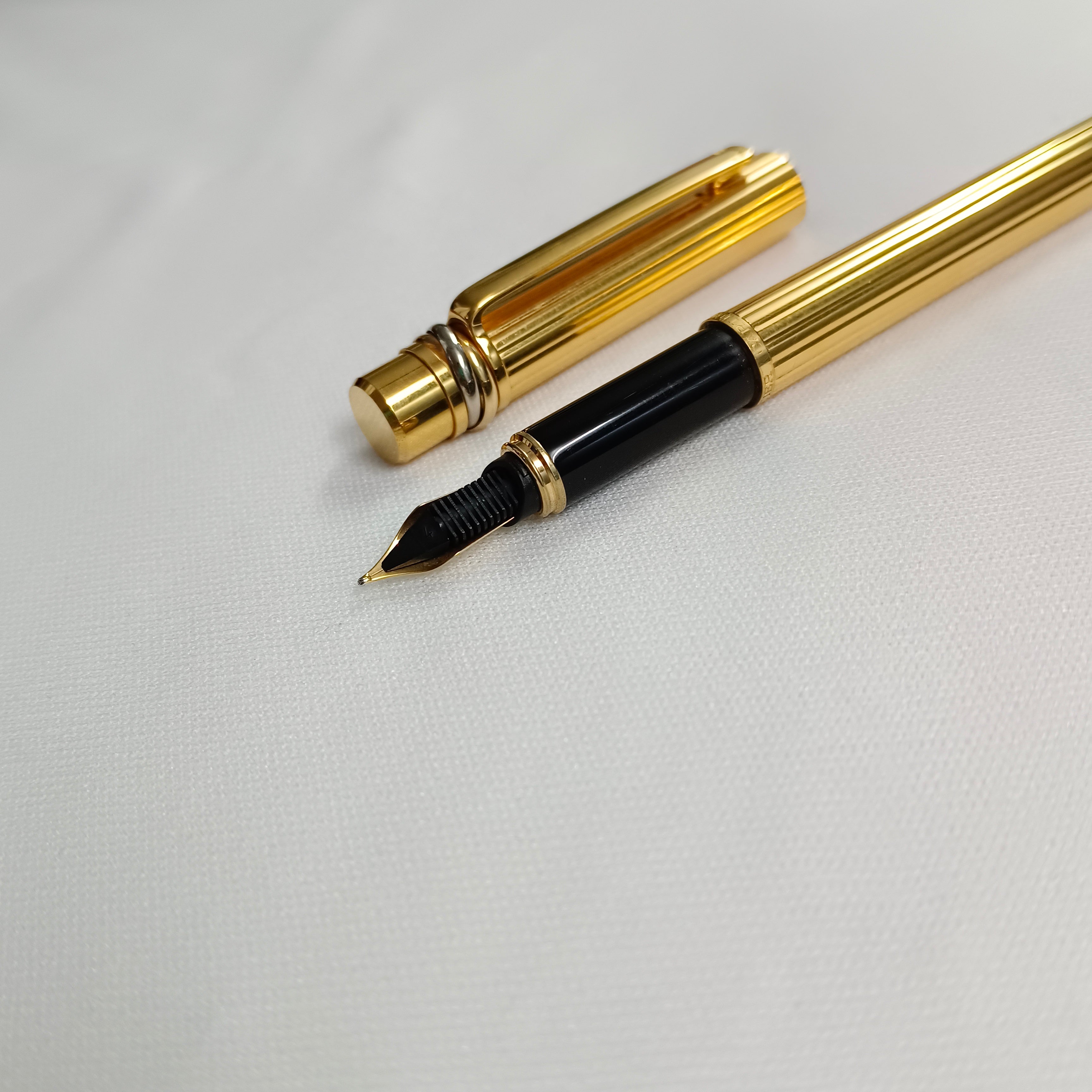 Must de Cartier Trinity Gold Plated Fountain Pen Vintage Pen Store