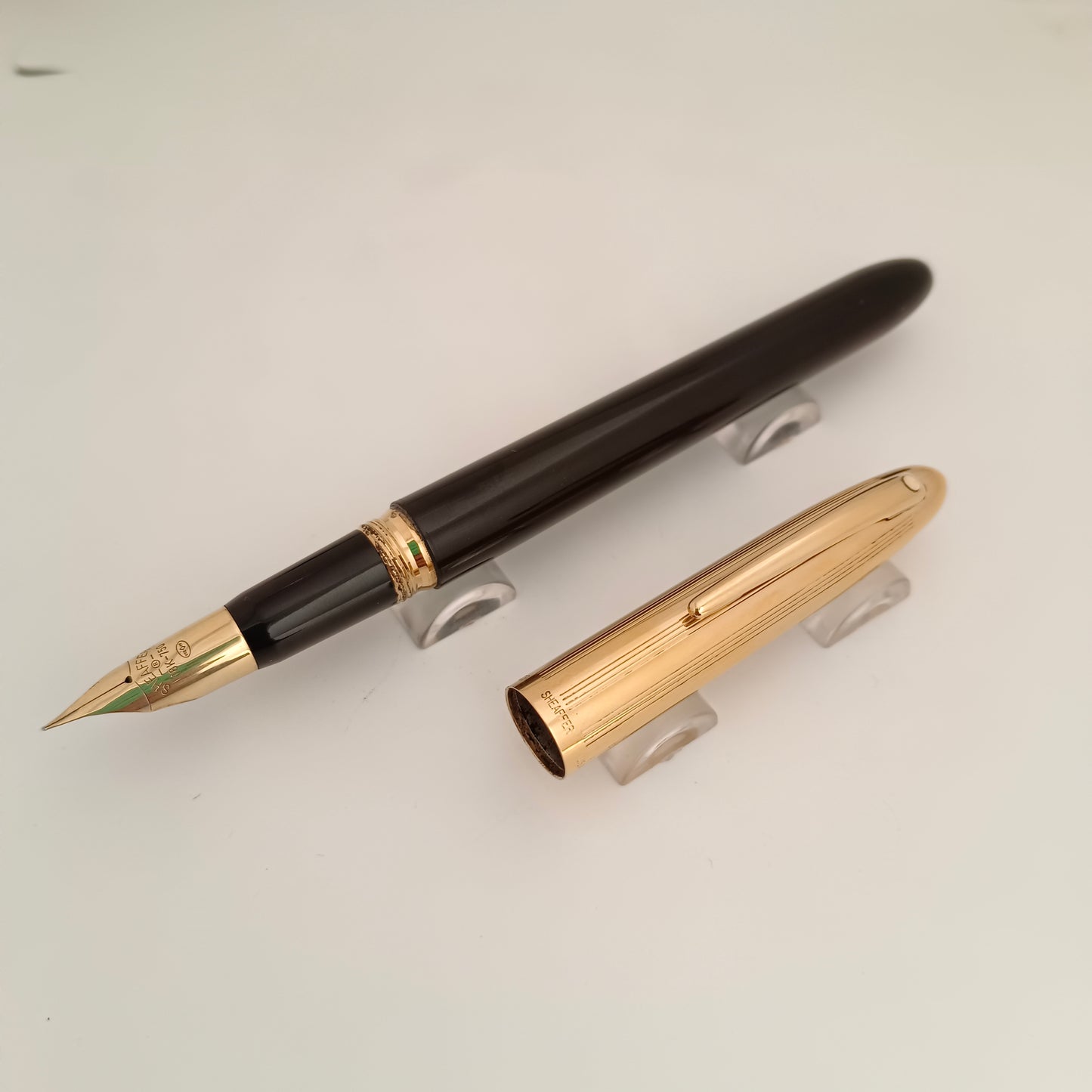 Sheaffer Crest 593 Black with gold Electroplated cap Fountain Pen