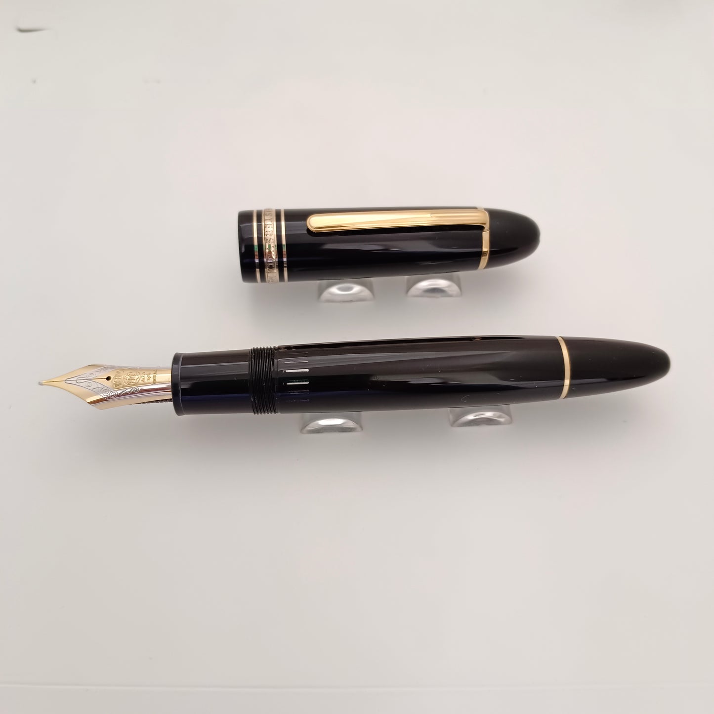 Montblanc Meisterstuck 149 Piston Filler Black Fountain Pen