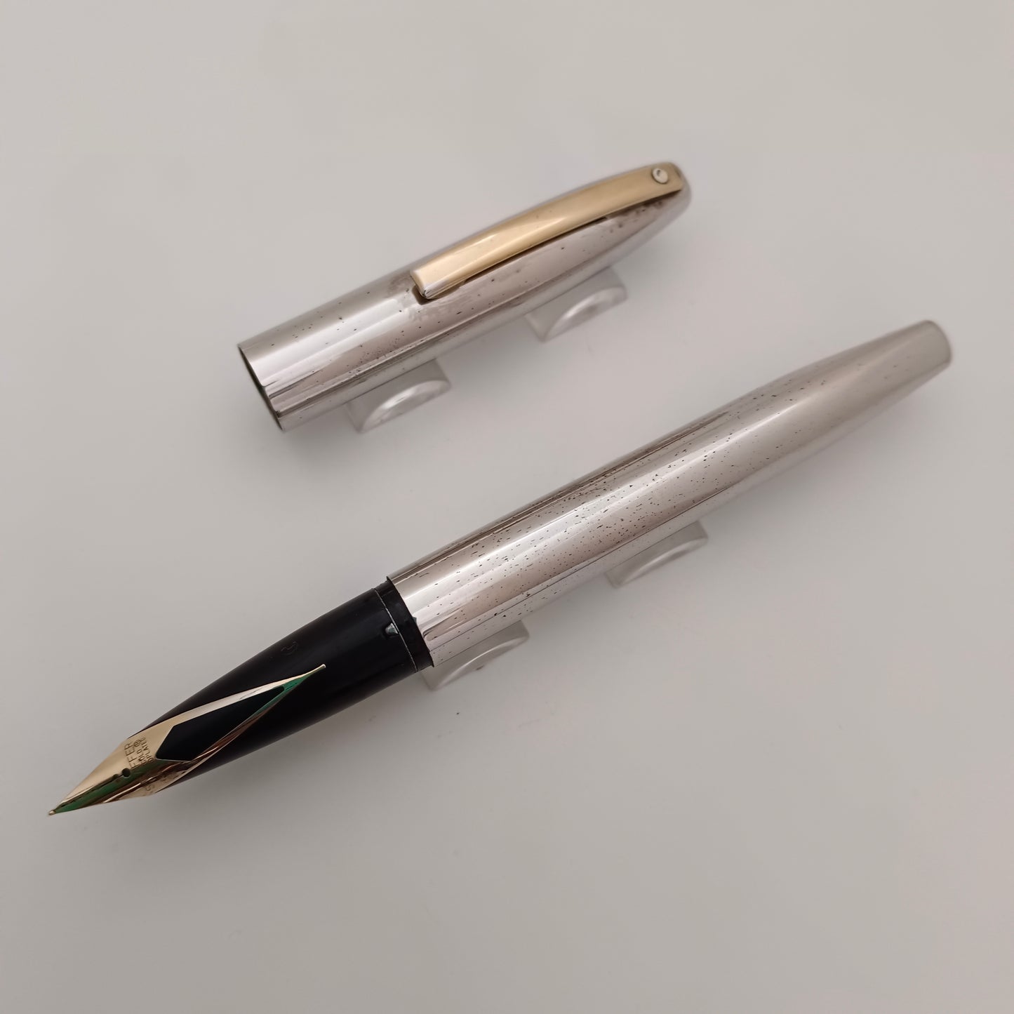 Sheaffer Trimuph Imperial Palladium Plated Fountain Pen