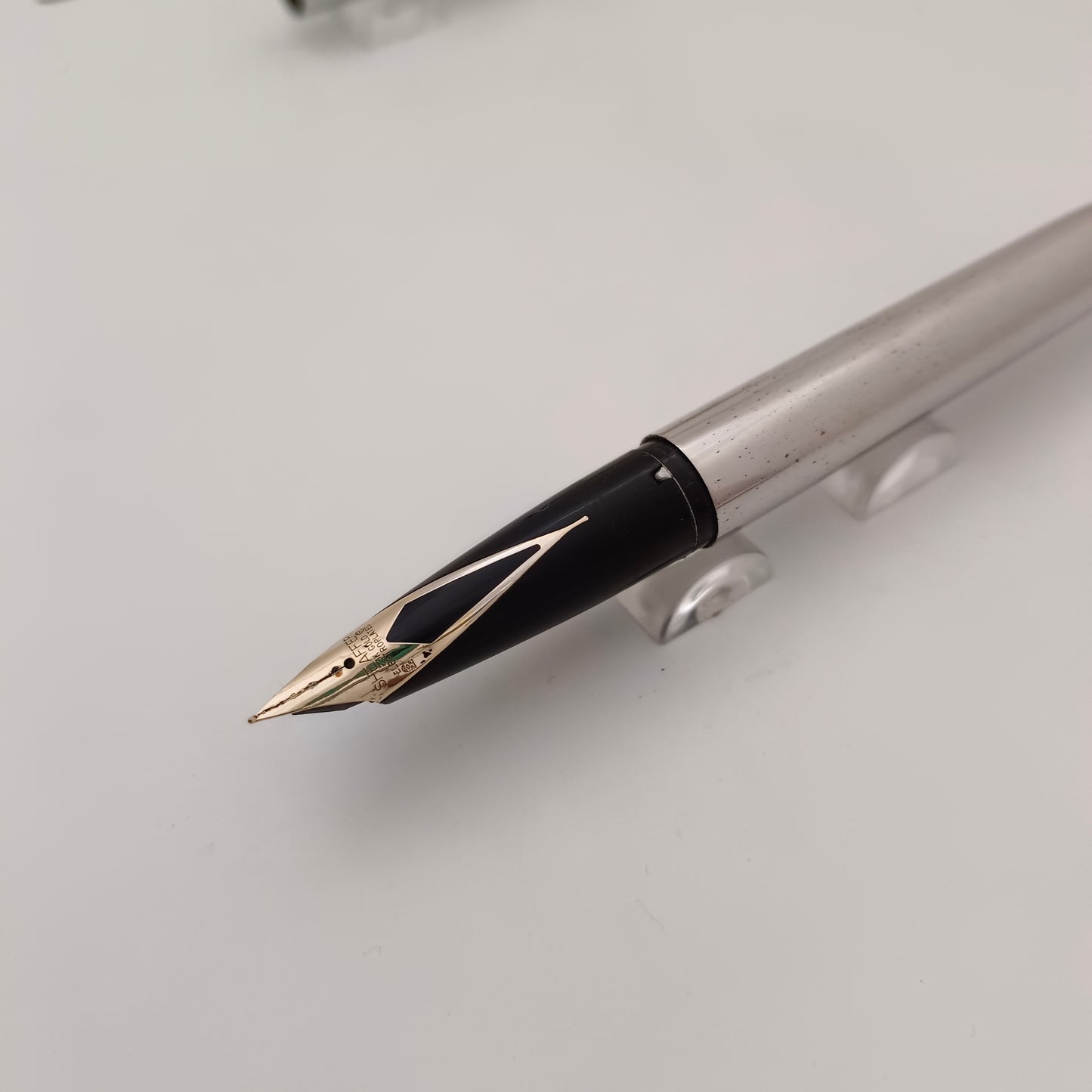 Sheaffer Trimuph Imperial Palladium Plated Fountain Pen