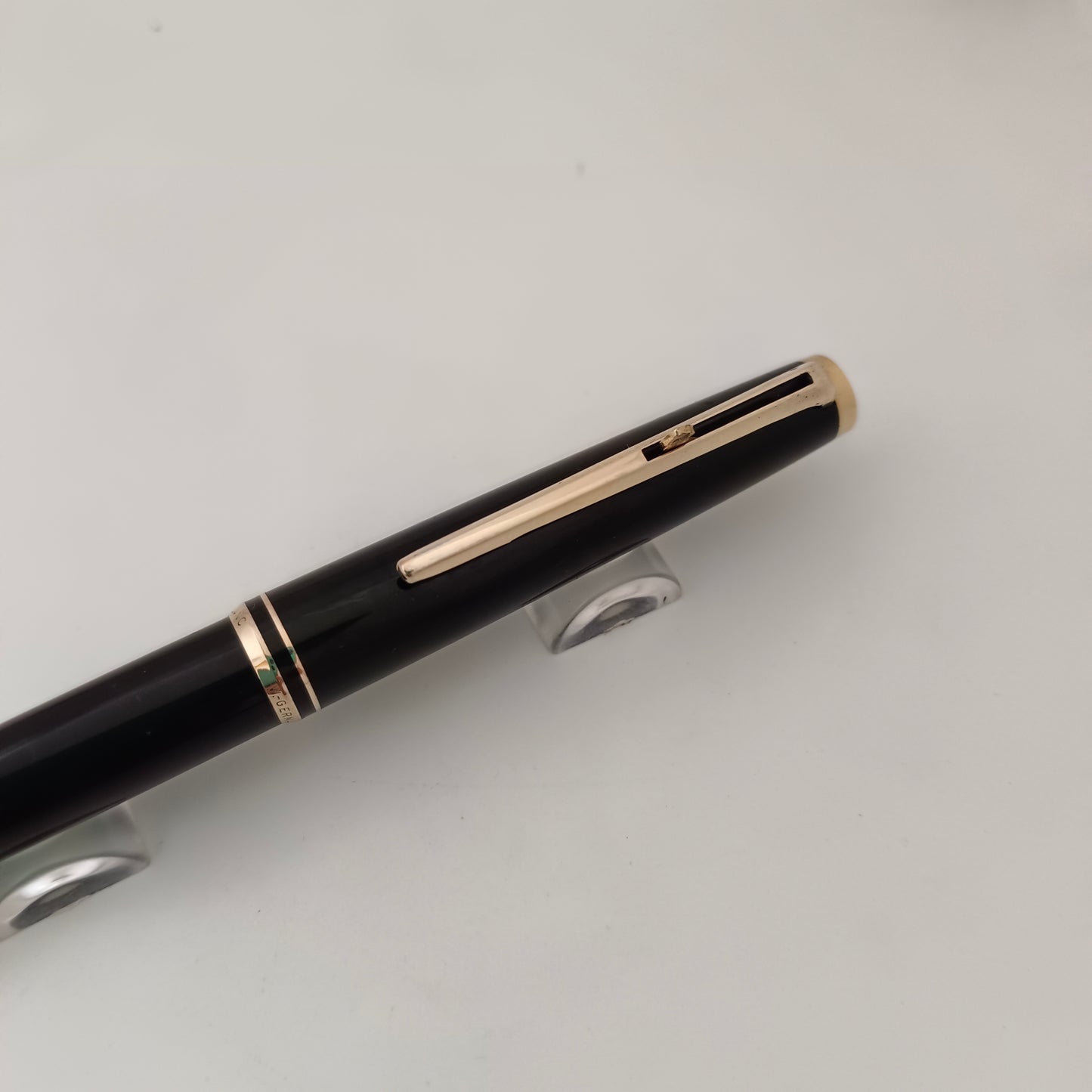 Vintage Montblanc No. 28 Black Resin GT Ballpen