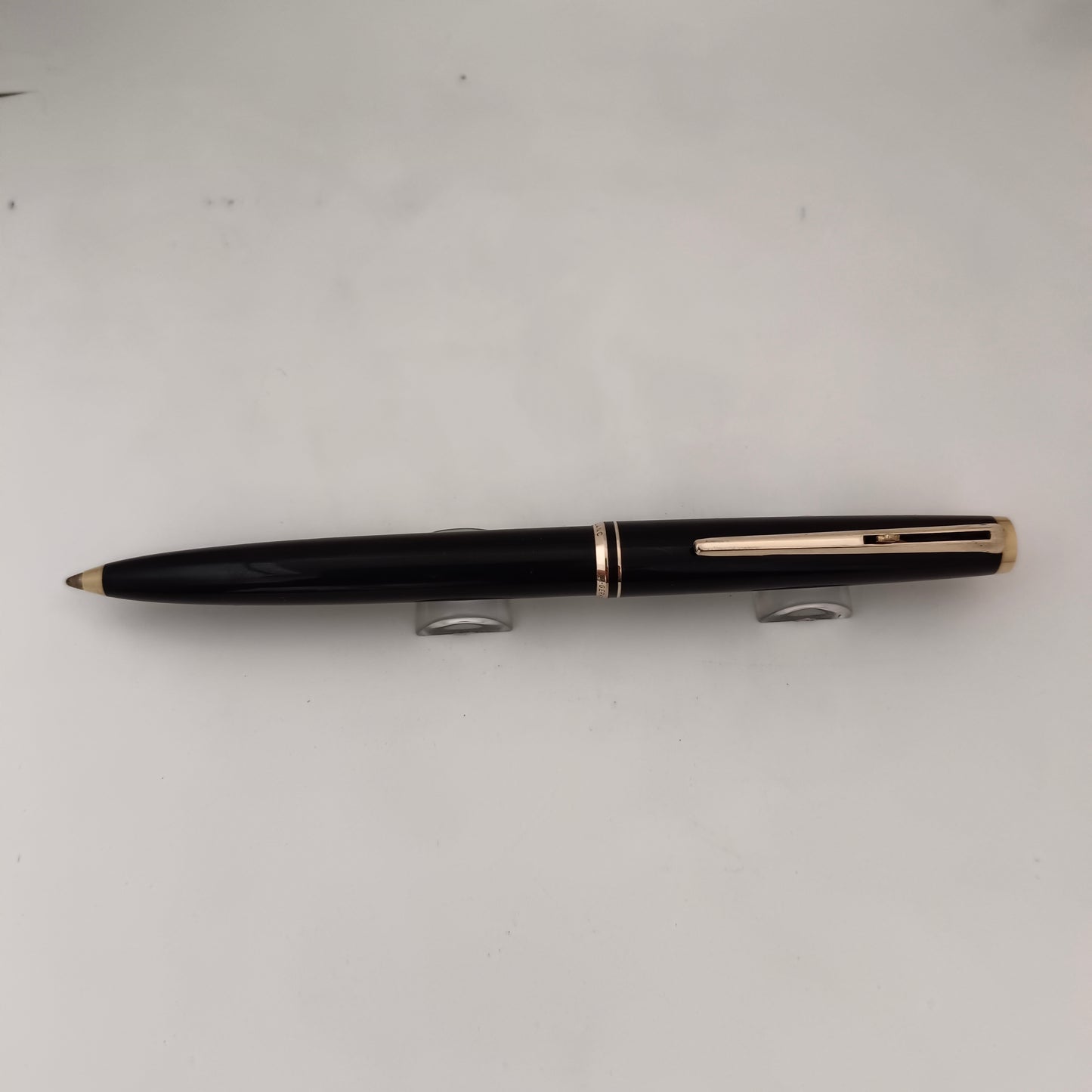 Vintage Montblanc No. 28 Black Resin GT Ballpen