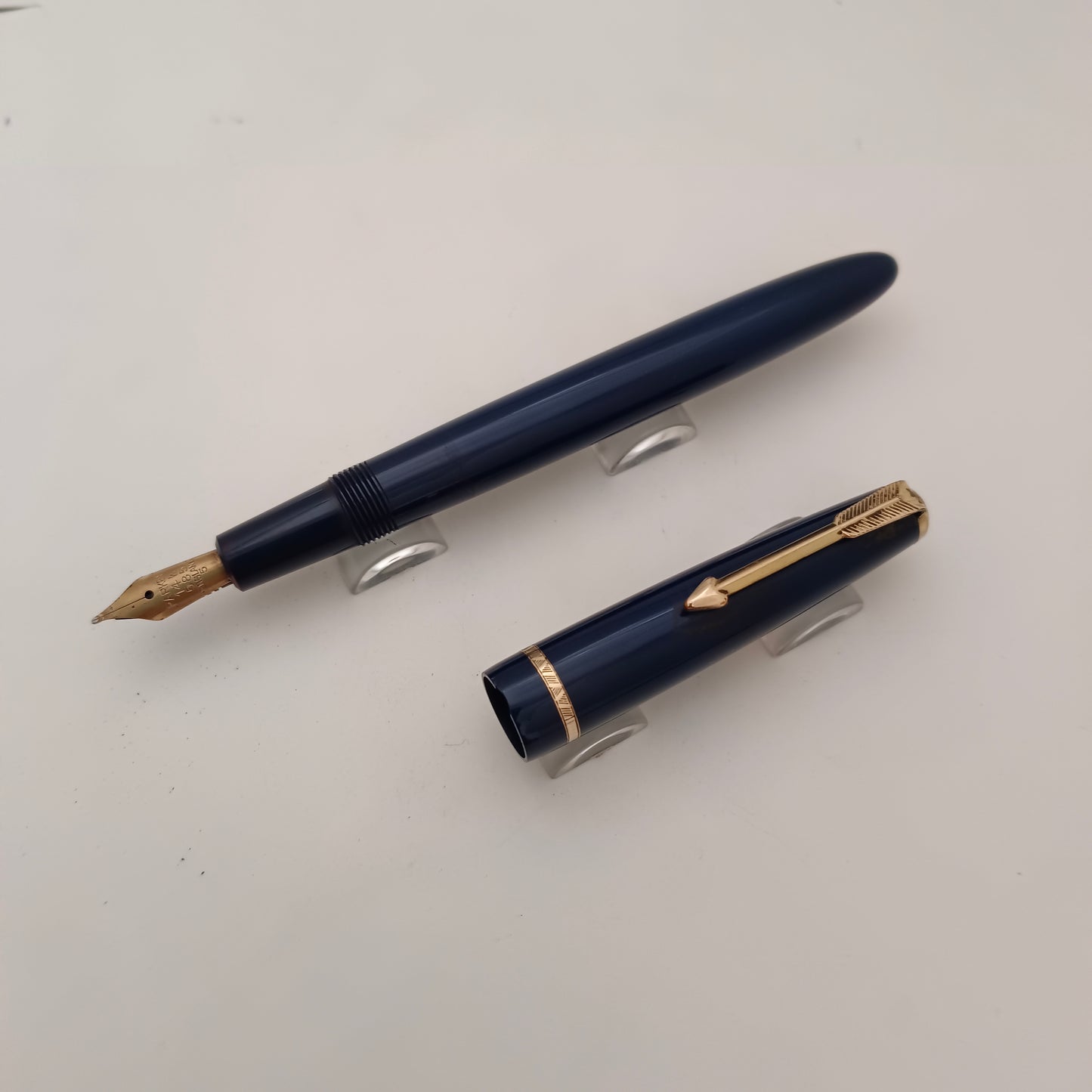 Vintage Parker Slimfold Duofold Blue with Gold Trim Fountain Pen