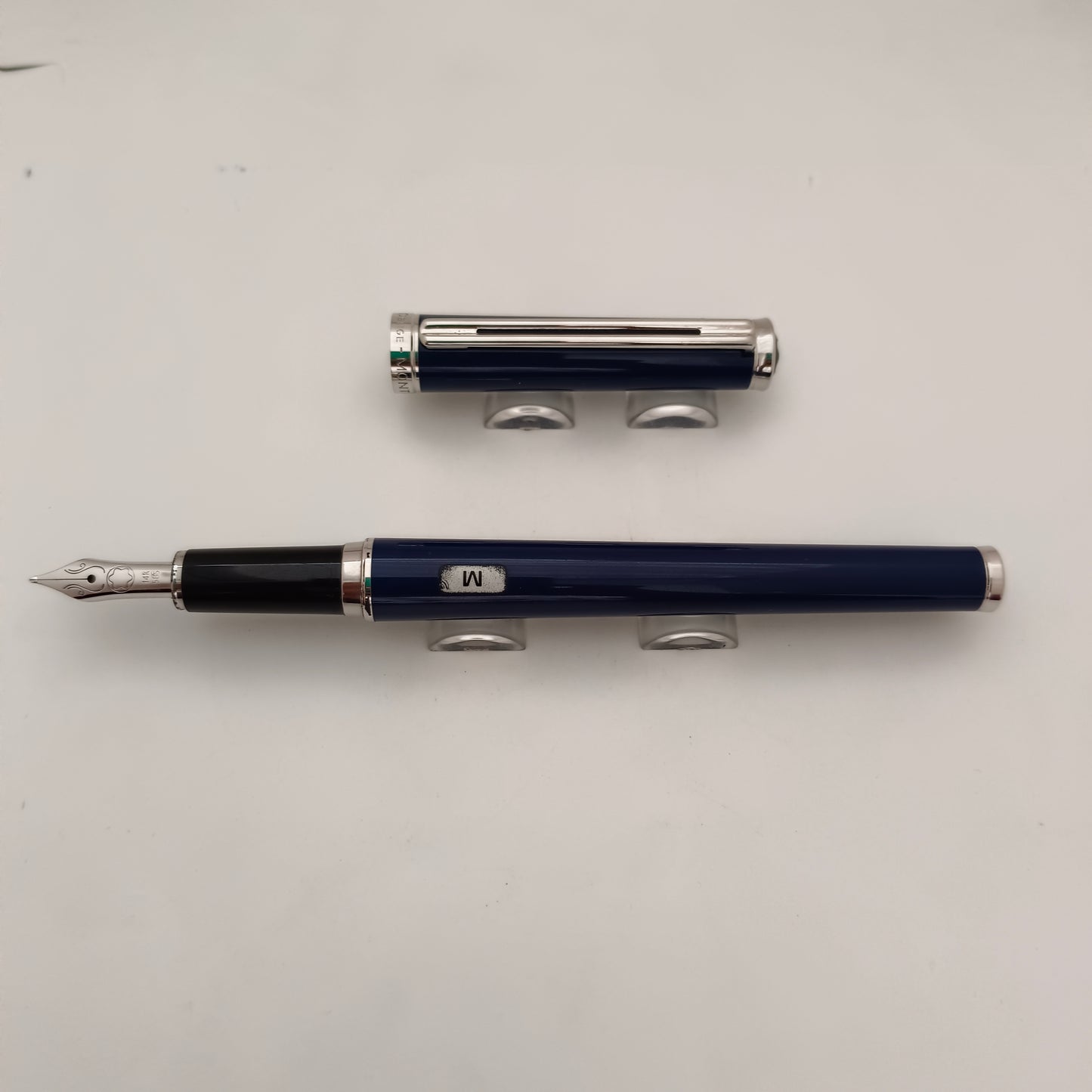 Montblanc Noblesse Oblige Blue Fountain Pen