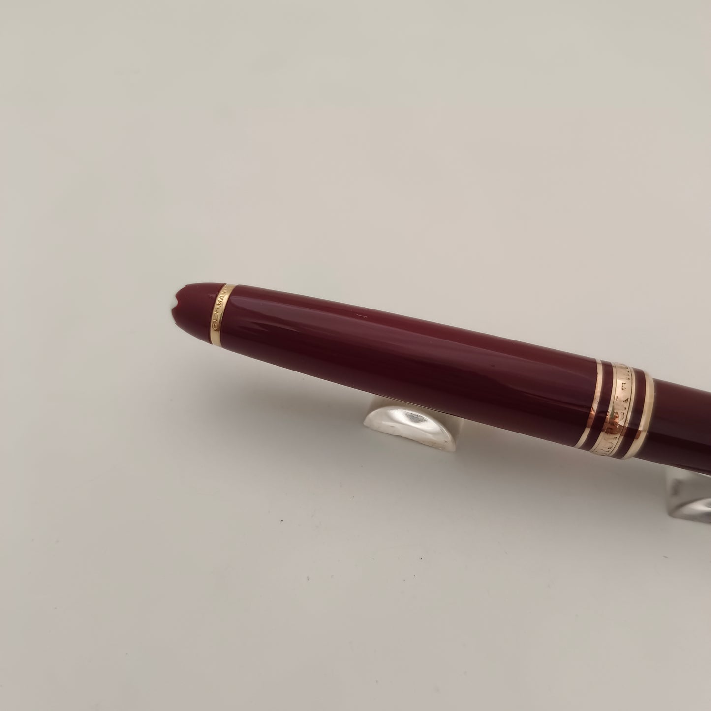 Montblanc Meisterstuck Classique Ballpoint Pen Burgundy (Bordeaux)