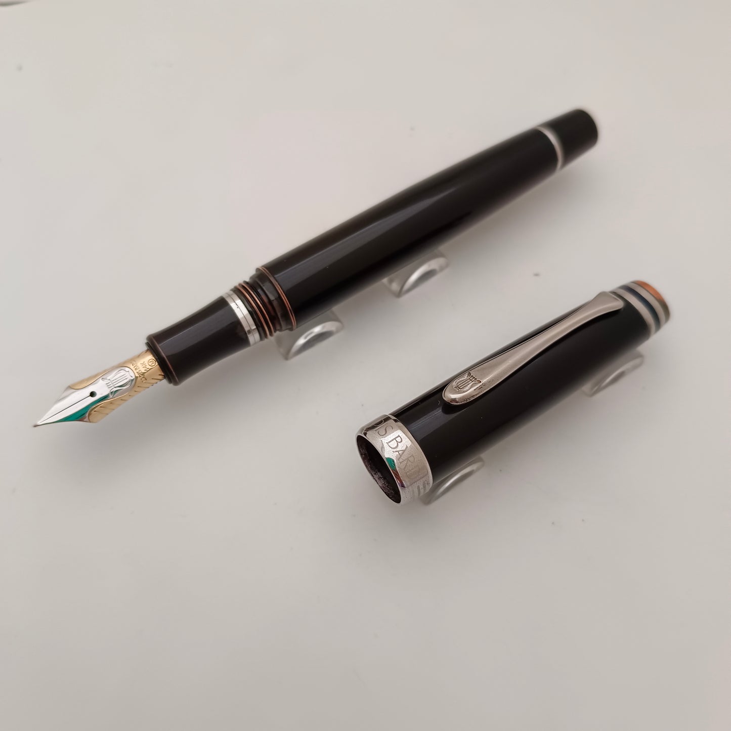 Lapis Bard Classic Black Fountain Pen