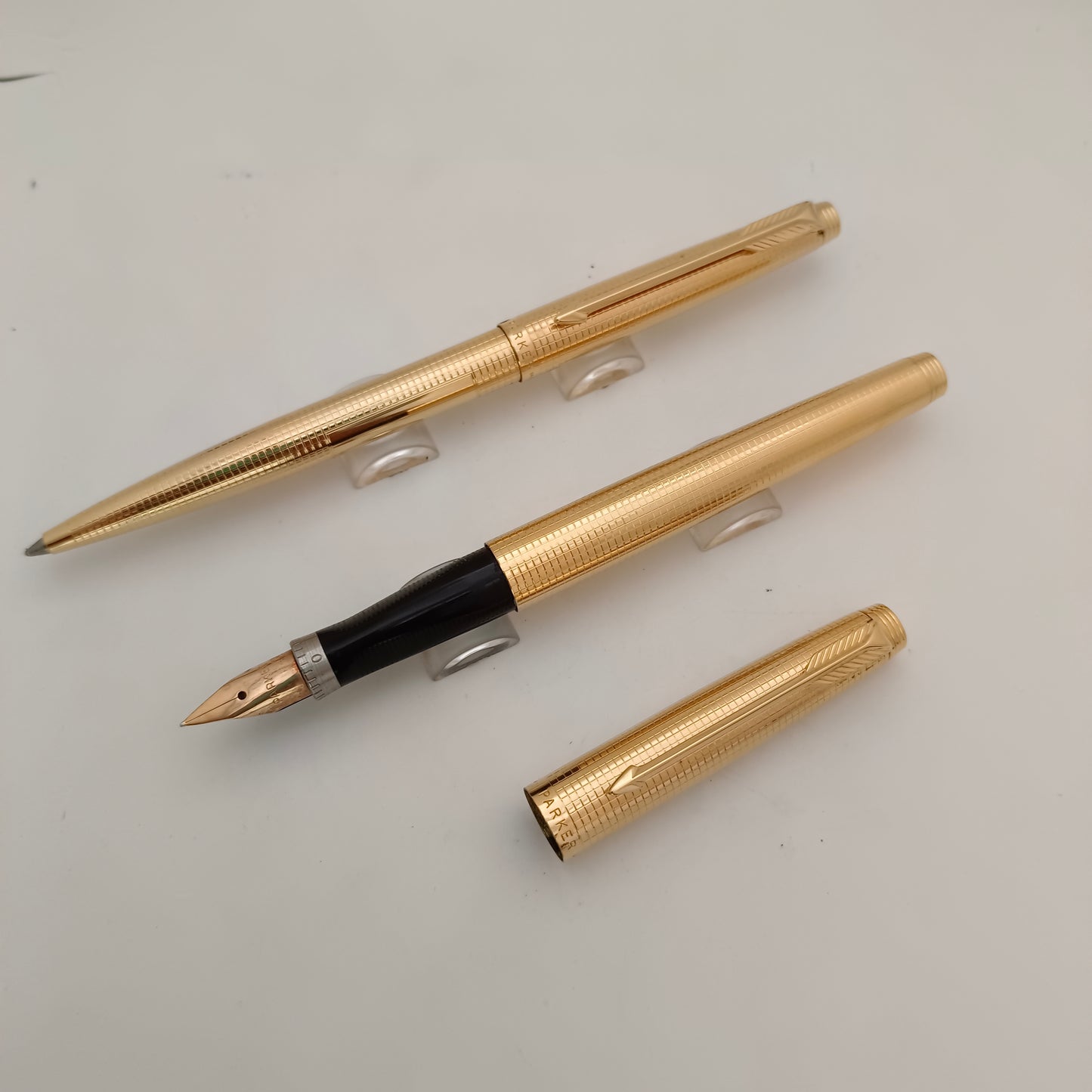 Parker 75 insignia gold plated fountain and ballpen set