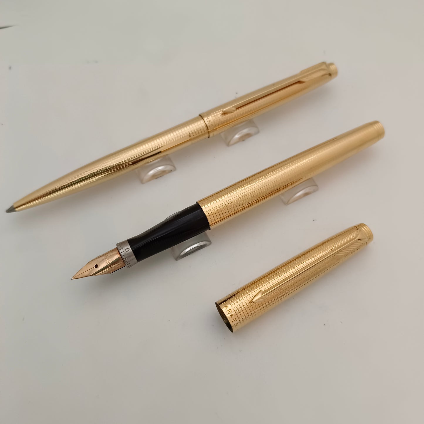 Parker 75 insignia gold plated fountain and ballpen set