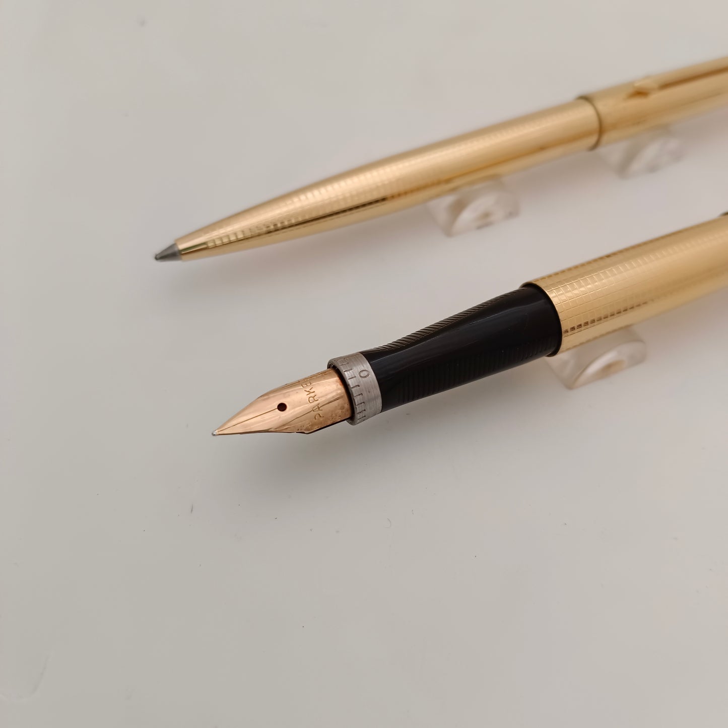 Parker 75 insignia gold plated fountain and ballpen set