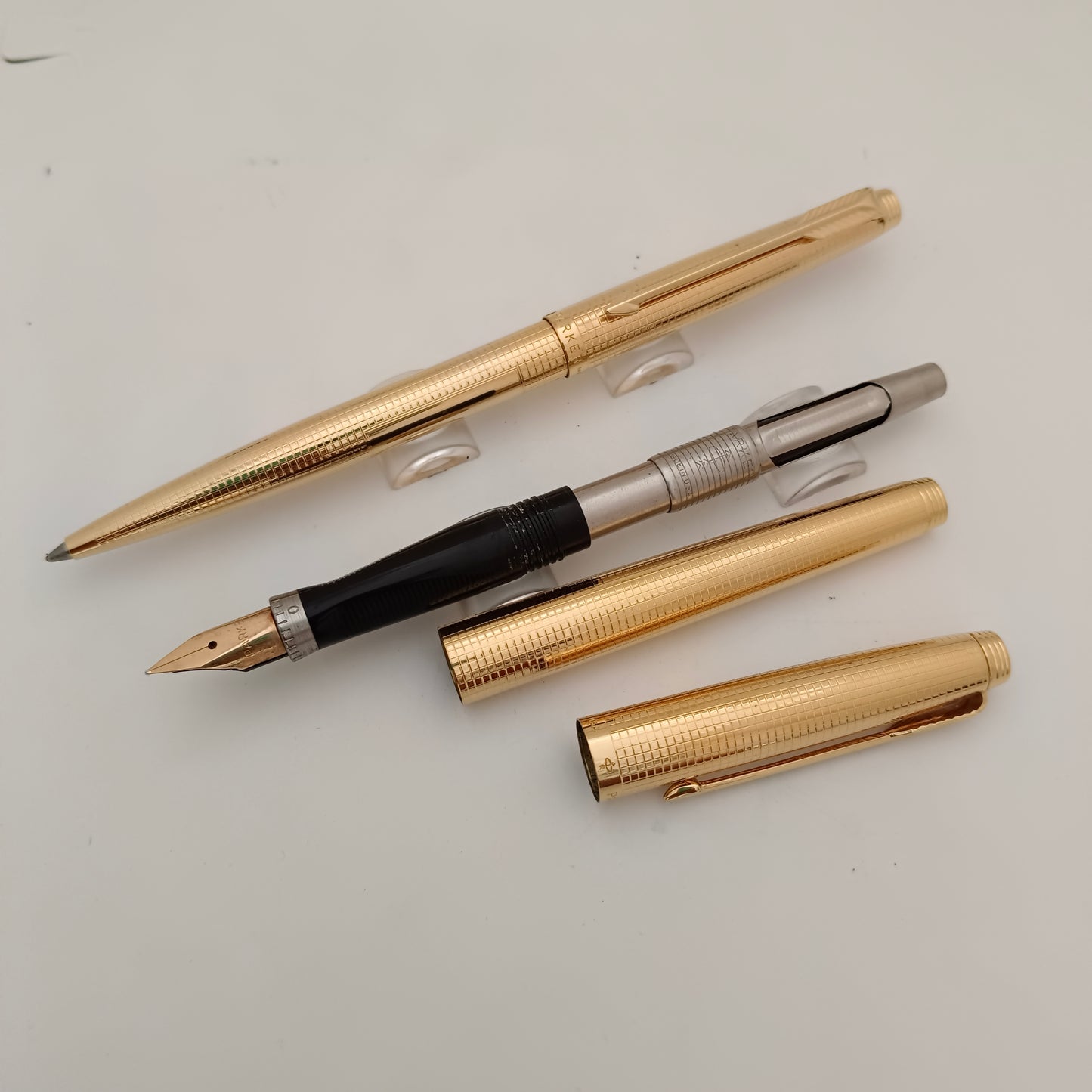 Parker 75 insignia gold plated fountain and ballpen set