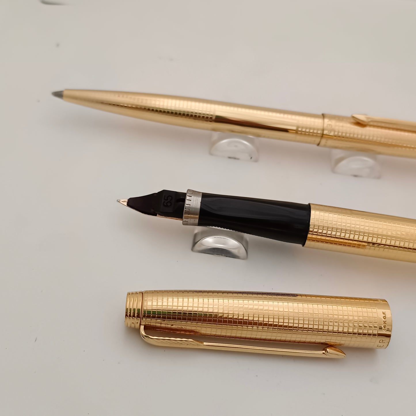 Parker 75 insignia gold plated fountain and ballpen set