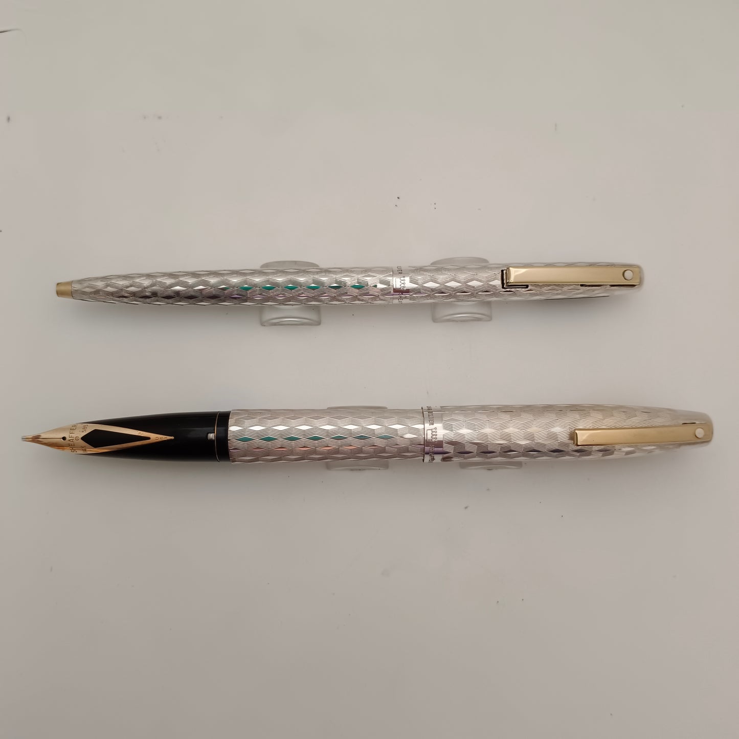 Sheaffer Imperial 834 Fountain and ball Pen Set- Sterling Marquetry Pattern