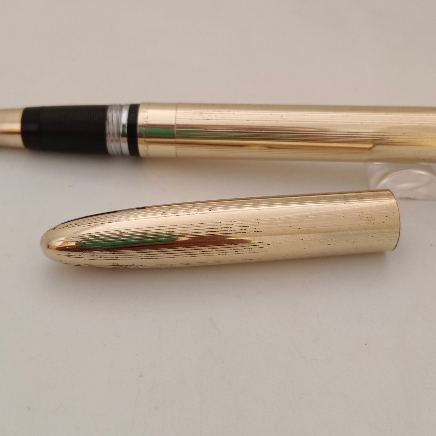 Sheaffer golden Snorkel triumph 14kt gold fountain pen