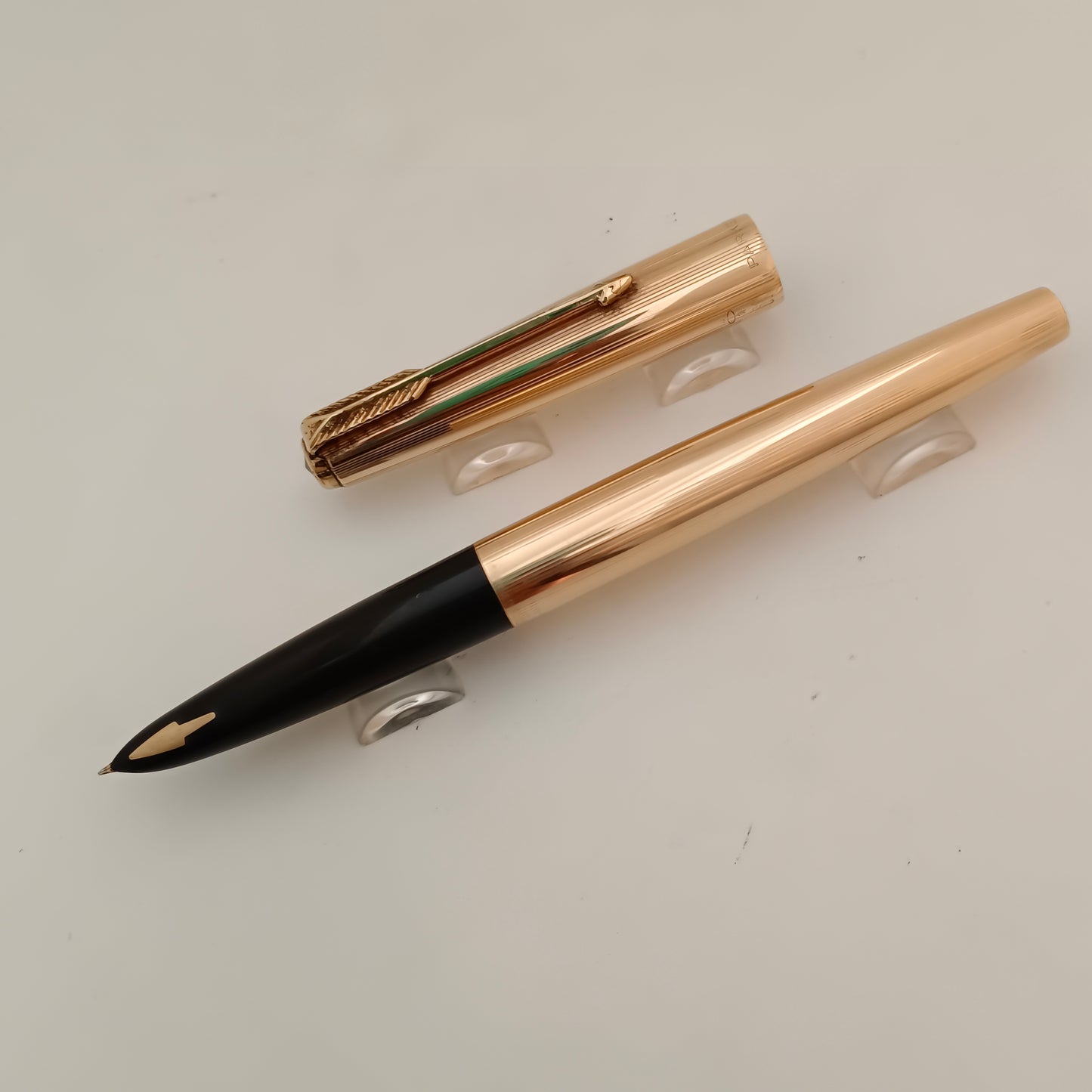 Parker 61 signet 1/10 12kt gold filled fountain pen