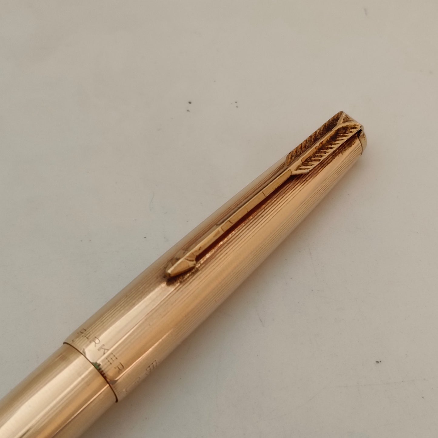 Parker 61 signet 1/10 12kt gold filled fountain pen