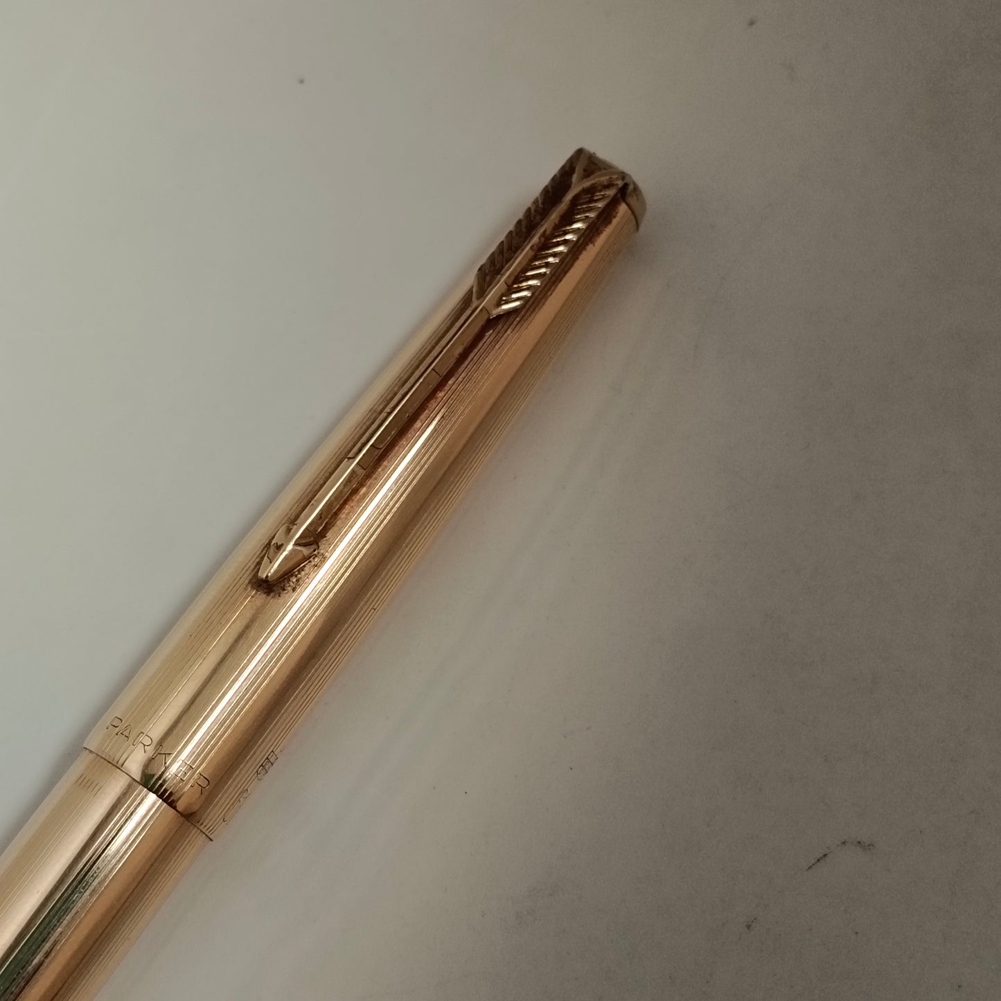 Parker 61 signet 1/10 12kt gold filled fountain pen