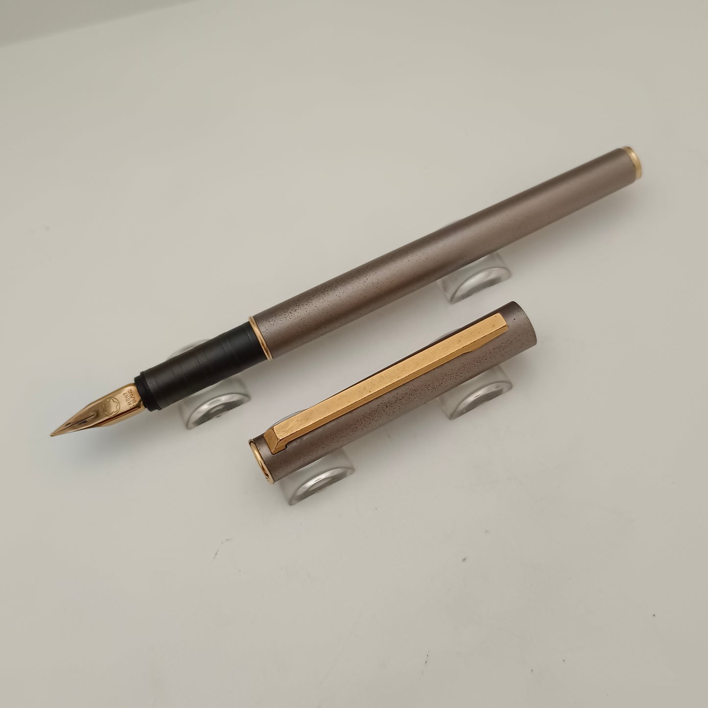 Montblanc Noblesse steel fountain pen