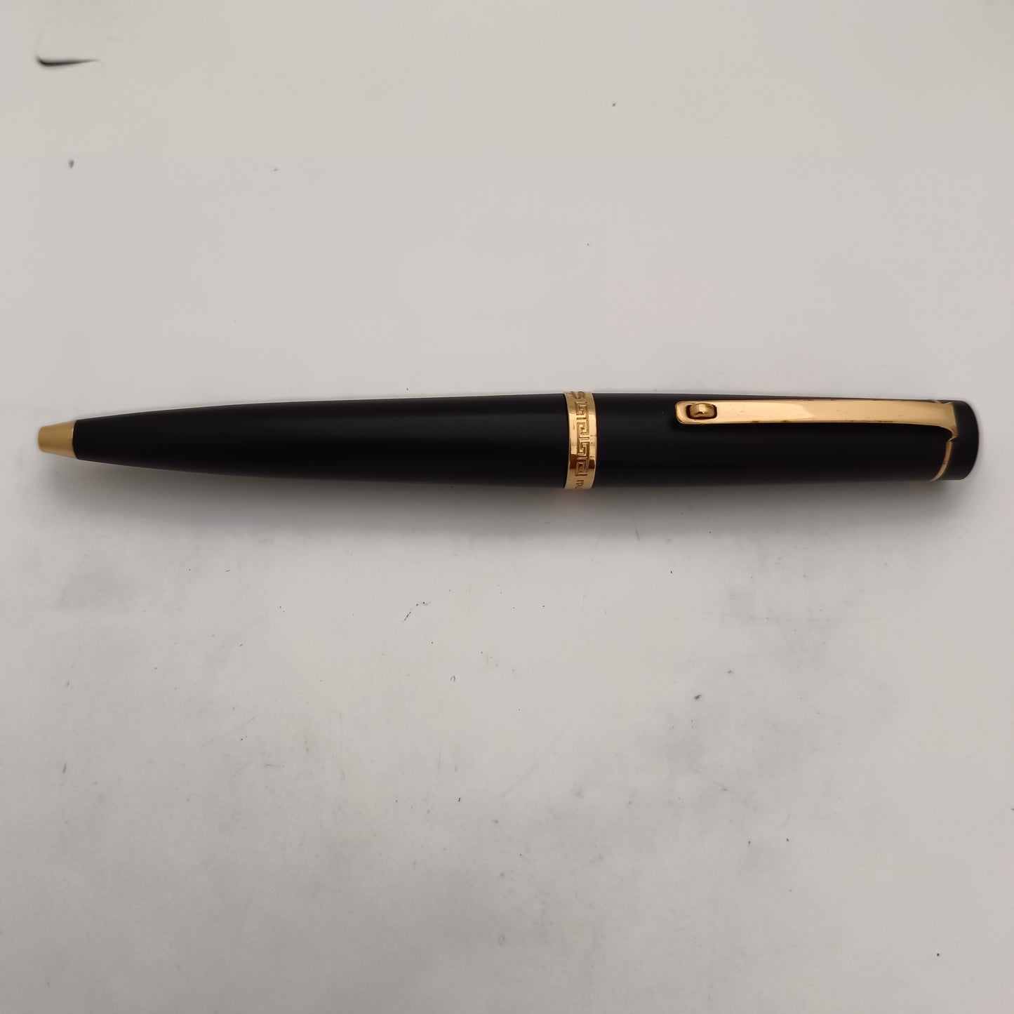 Omas Bologna Matte Black Ballpoint Pen